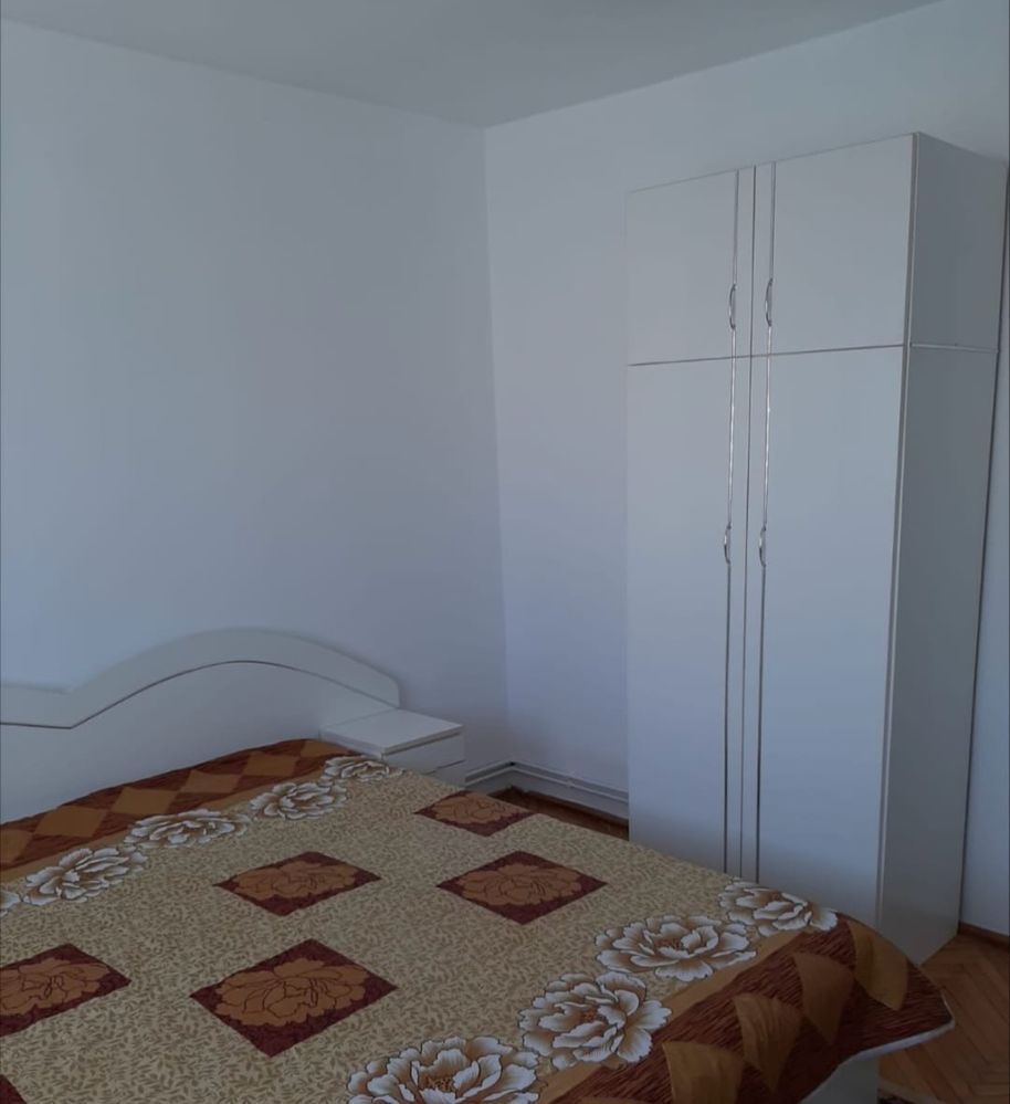 Vand apartament 2 camere — fotografia 5