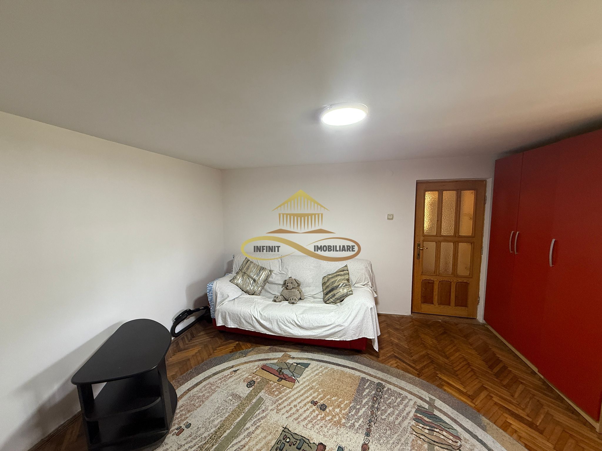 Casa de vanzare in Bacau cartier CFR — fotografia 12