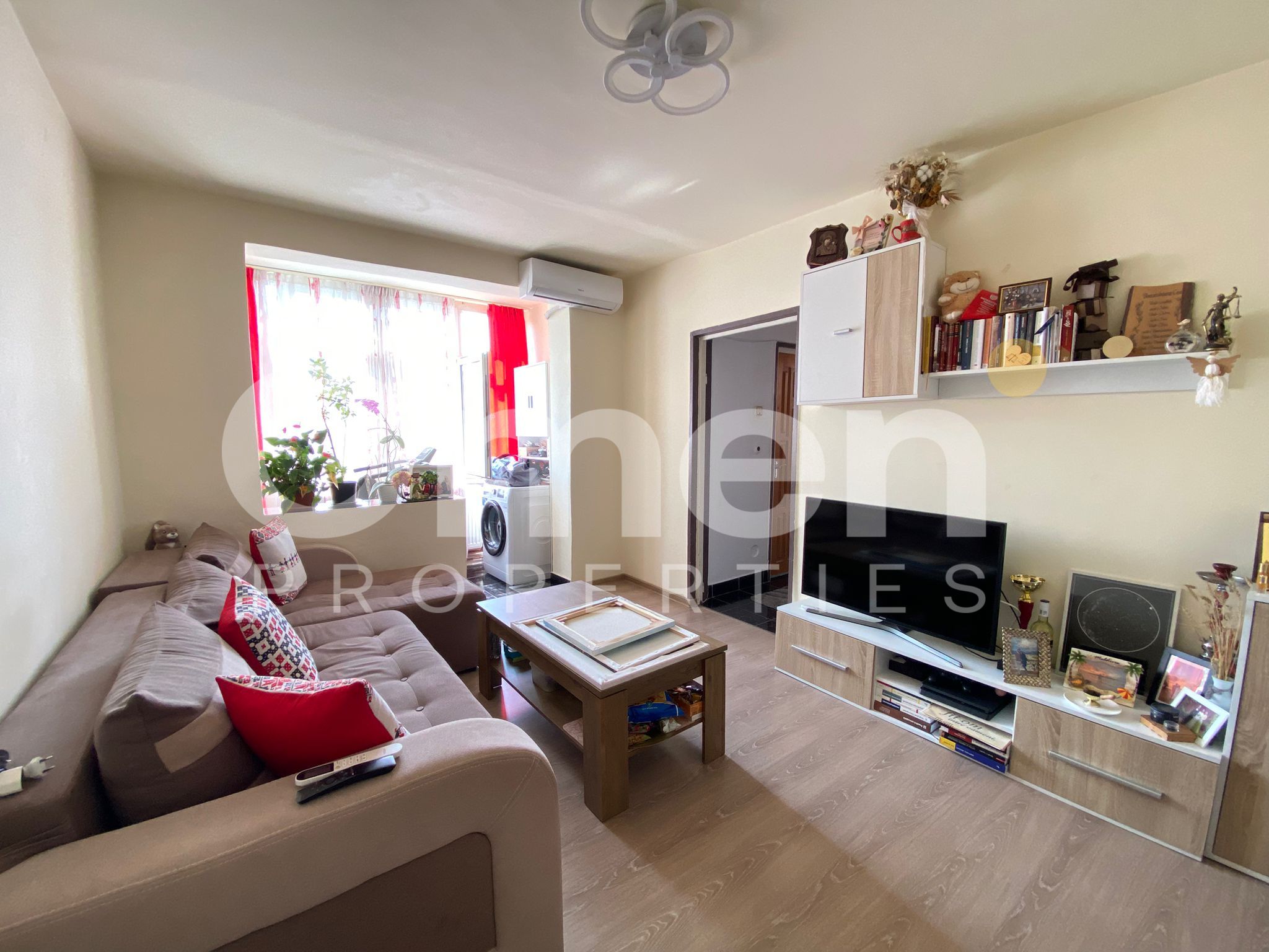 Apartament cu 3 camere, orientare V, zona Garii — fotografia 6