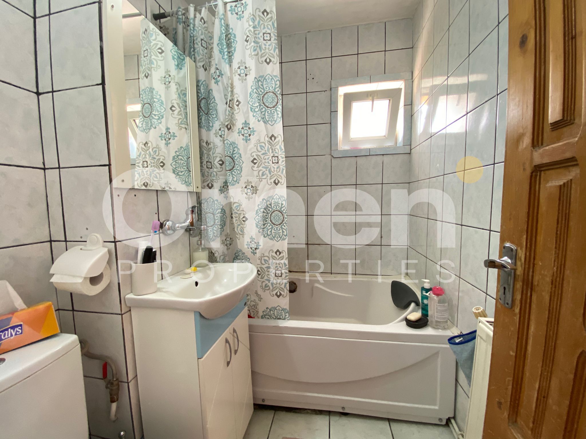 Apartament cu 3 camere, orientare V, zona Garii — fotografia 8
