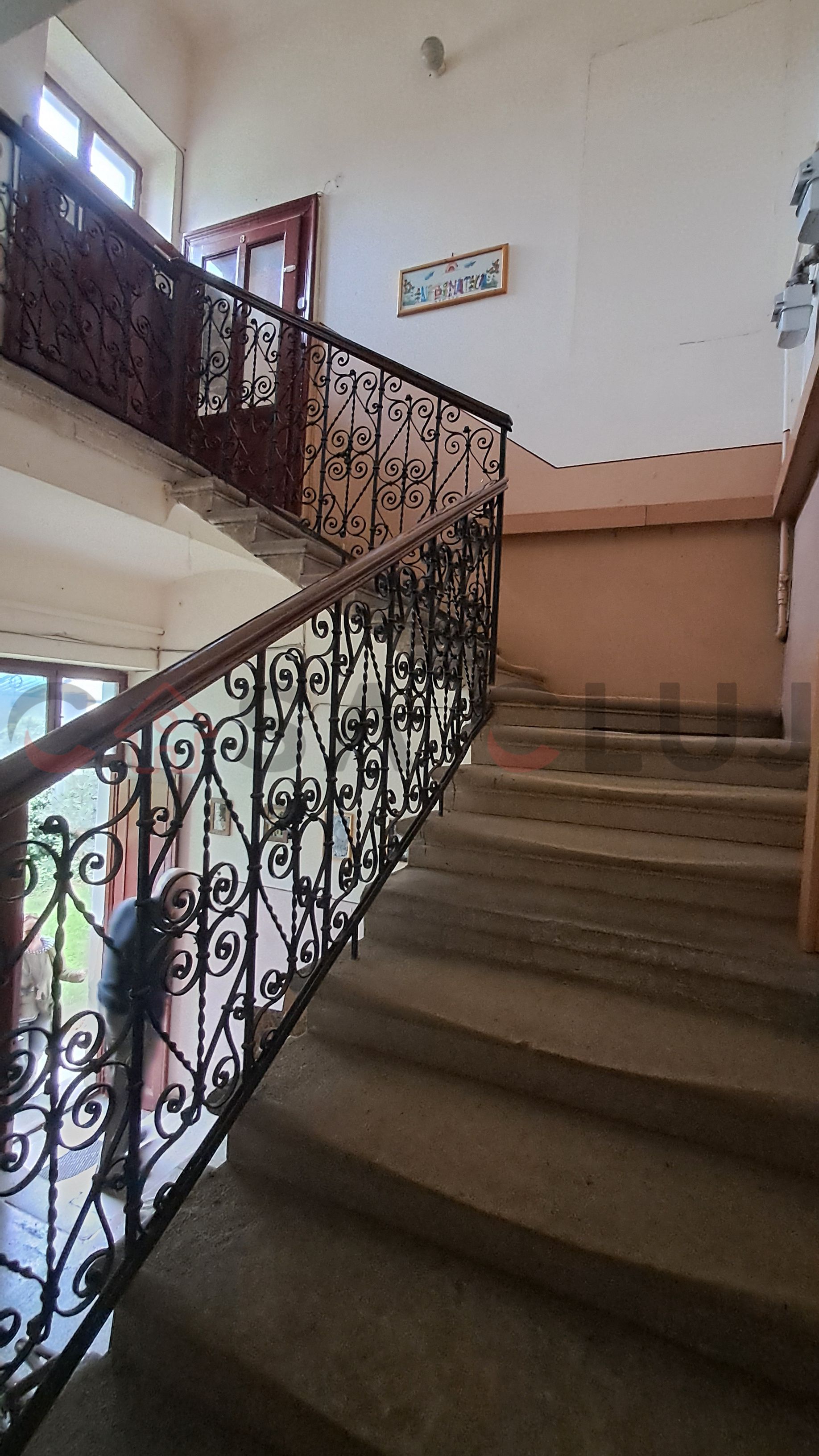 3 camere, terasa de 15 mp,  Parcare, Zonă Centrală — fotografia 10