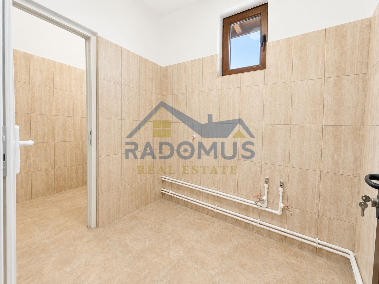 Spațiu Comercial + Afacere la Cheie | Construcție 2019 | 340 mp — fotografia 14