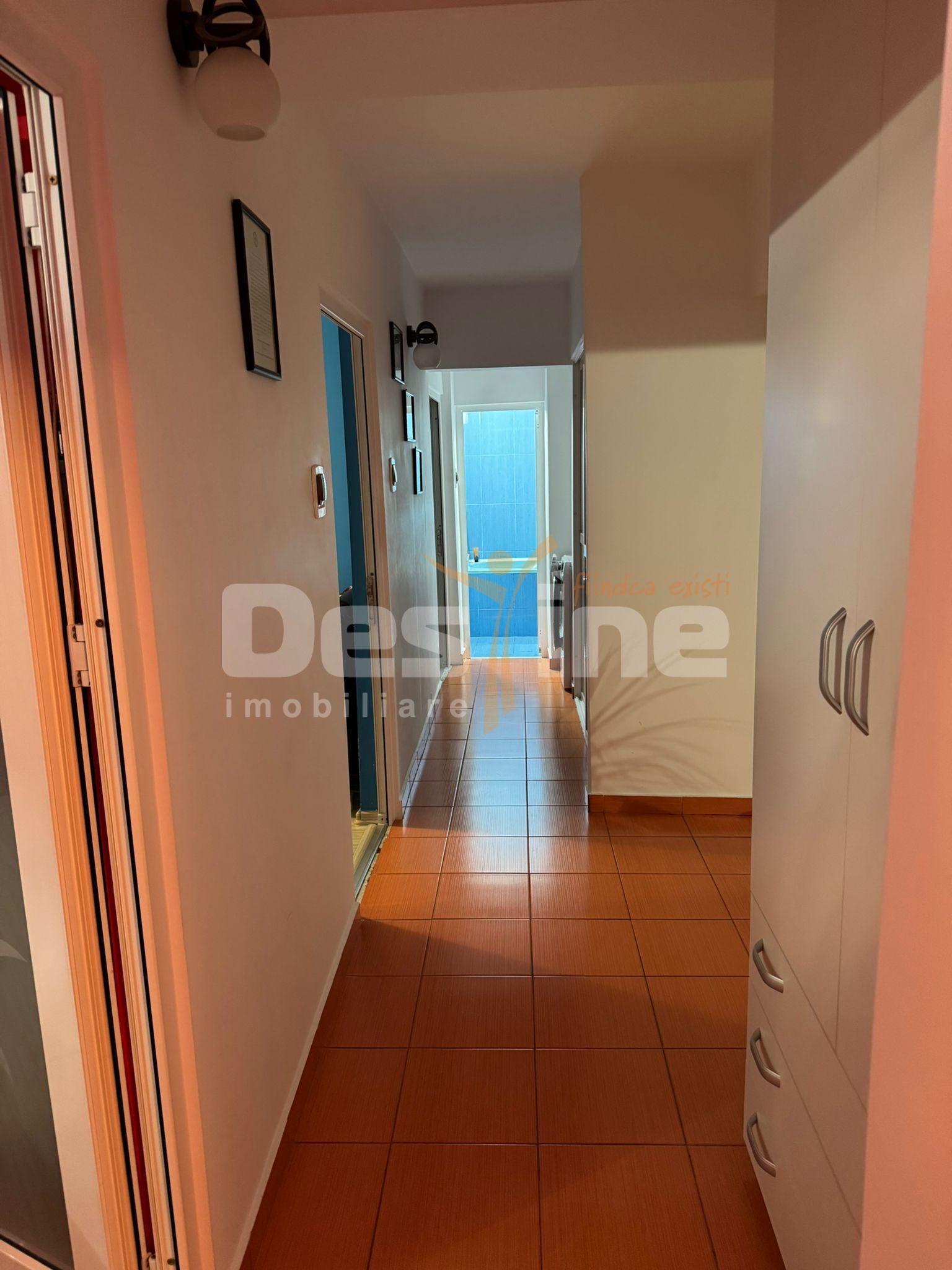 Apartament 4 camere decomandat, complet mobilat | 92 mp | Etaj 4/4 | — fotografia 12