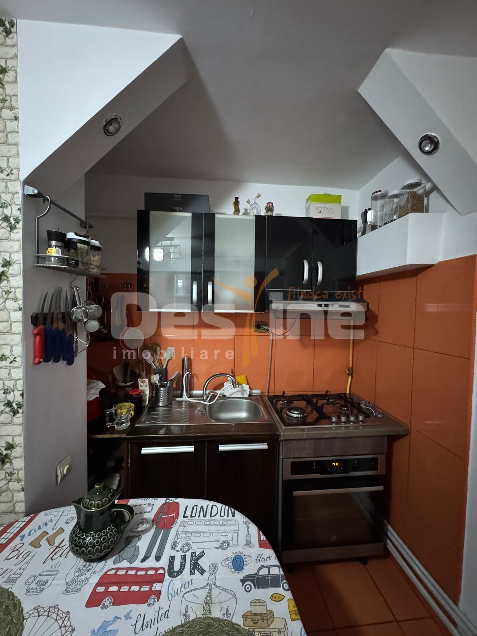 Apartament 4 camere decomandat, complet mobilat | 92 mp | Etaj 4/4 | — fotografia 7