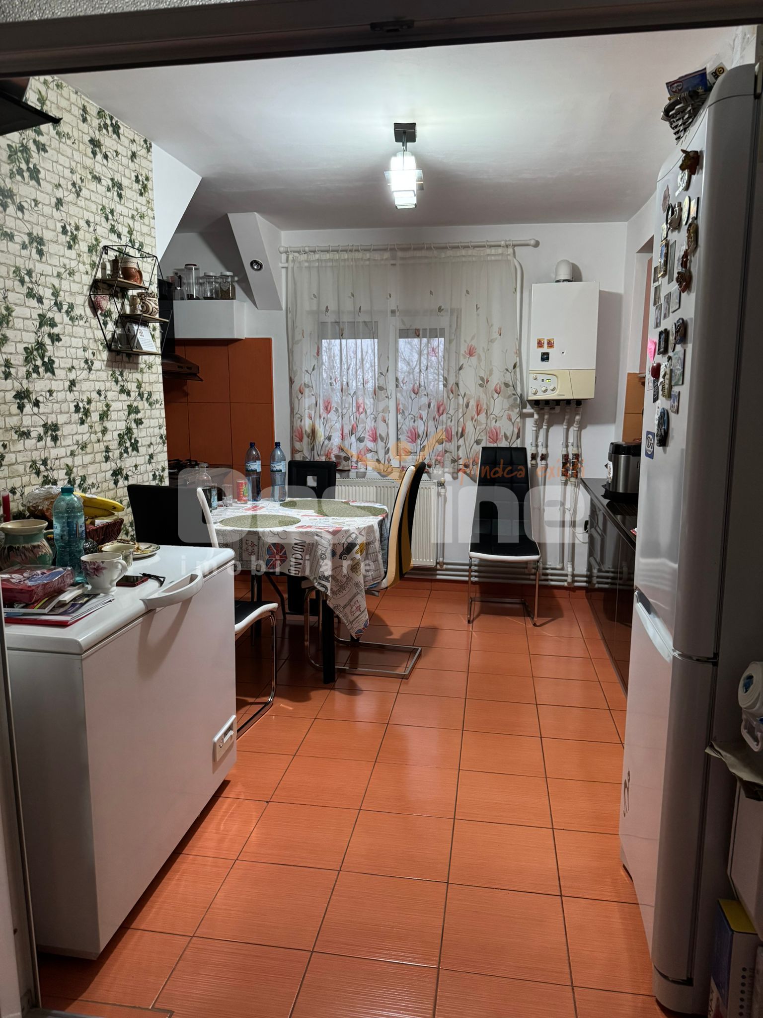 Apartament 4 camere decomandat, complet mobilat | 92 mp | Etaj 4/4 | — fotografia 9