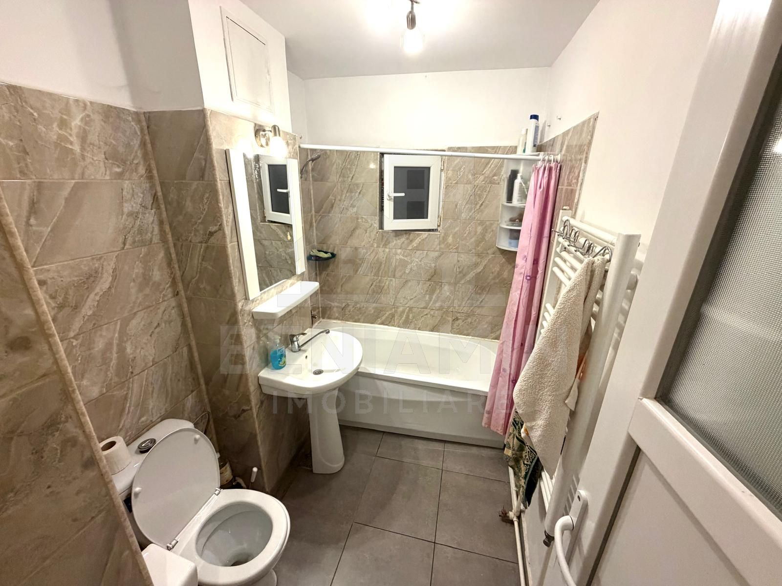 Apartament 2 camere Brazda lui Novac Etaj 1 Centrala termica 52mp — fotografia 7