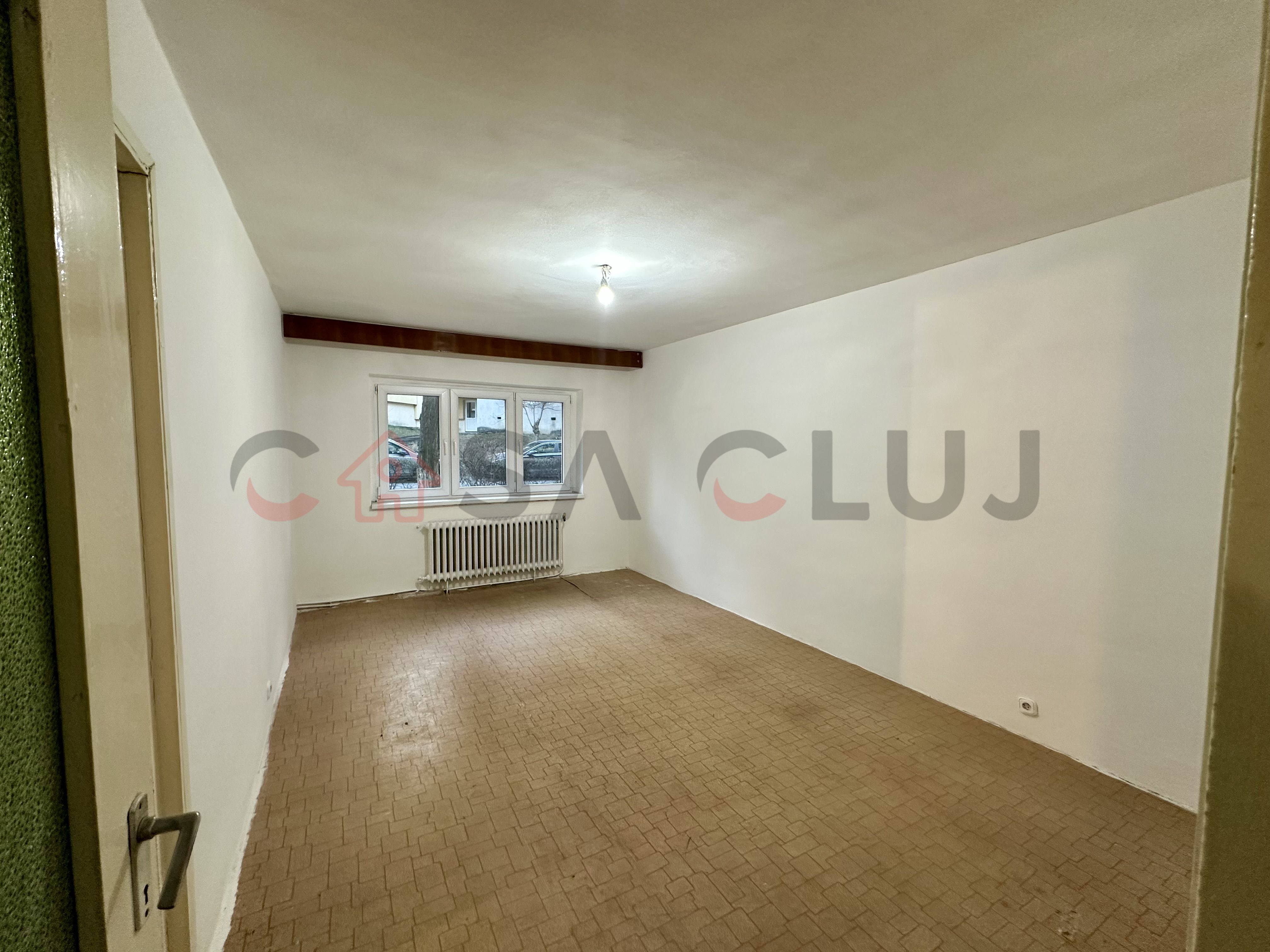 Ideal pentru familii, bine compartimentat, in zona linistita