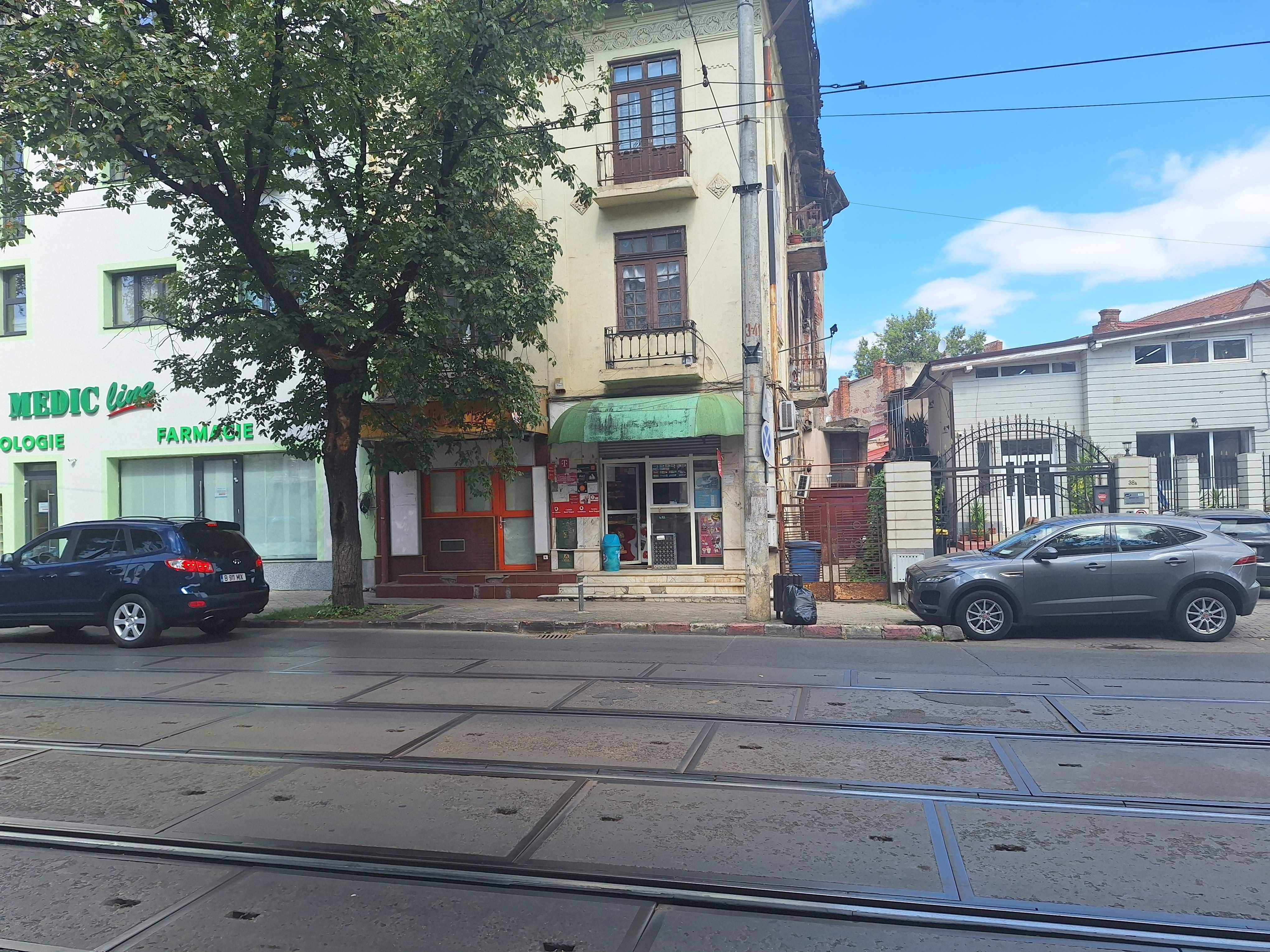 Vand doua spatii comerciale invecinate zona centrala Pta George Cosbuc — fotografia 3