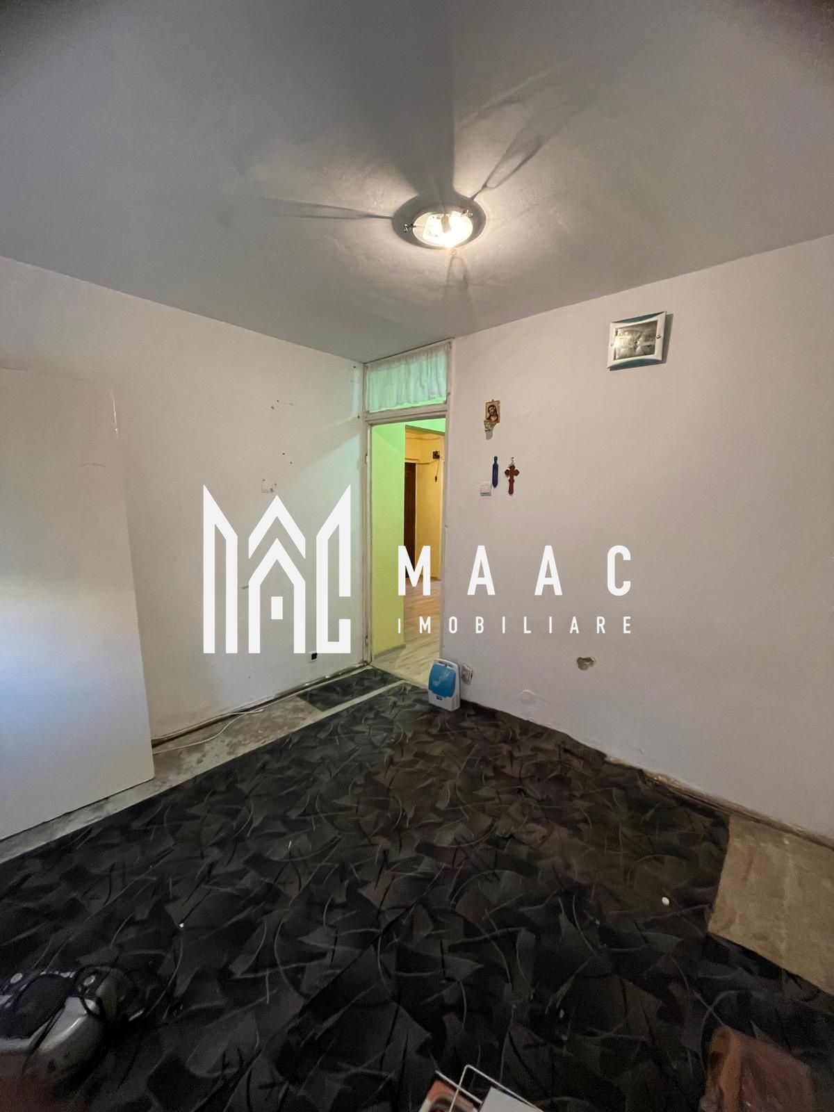 Apartament 3 camere de vânzare Cisnădie | Central | parter — fotografia 3