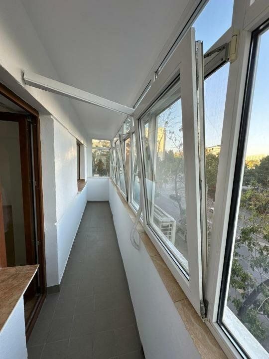 Vand apartament 4 camere Drumul Taberei Valea Argesului 2 — fotografia 5