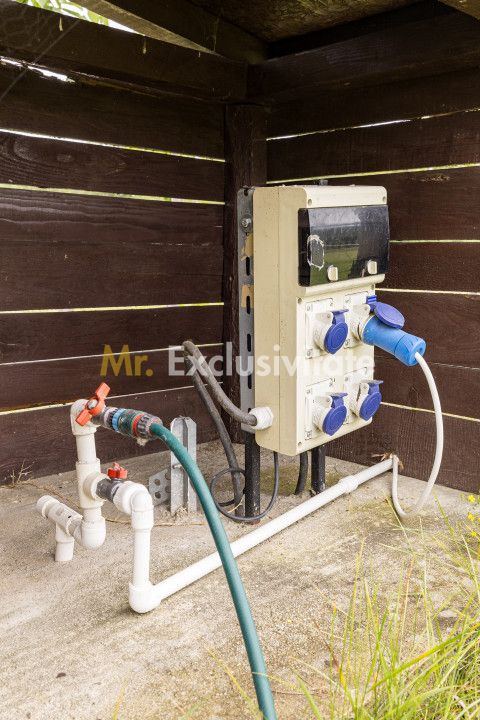 Motel, camping, piscina si lacuri de pescuit pe un teren de 49 285 mp — fotografia 13