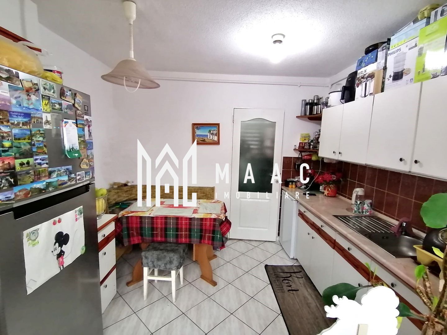 Apartament 3 camere I Decomandat I Zona Vasile Aaron