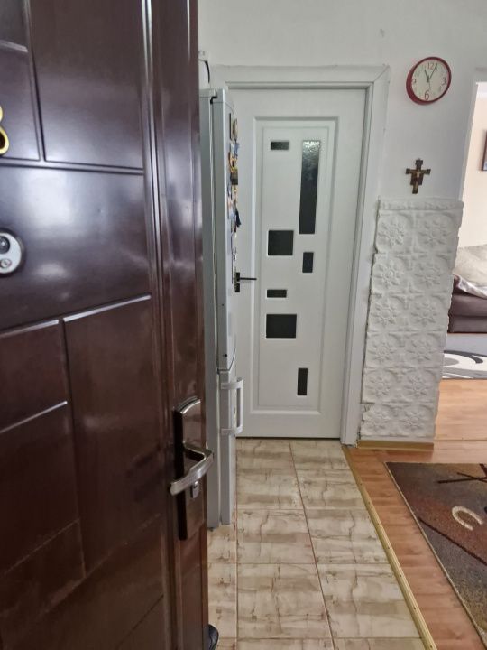 Apartament 2 camere, zona centrală, Cugir — fotografia 5