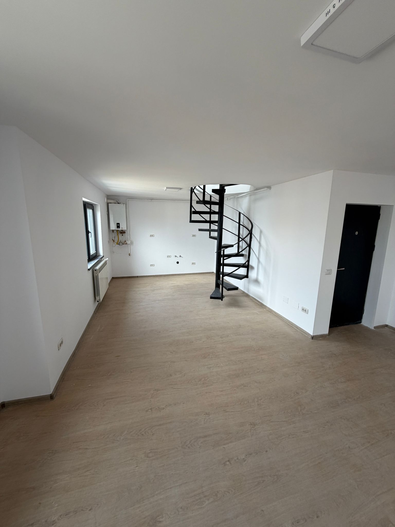 Apartament 4 camere, Zona Itcani