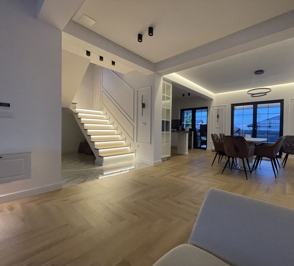 CASA MIROSLAVA -Asfalt , Notariat Miroslava. Beci — fotografia 6