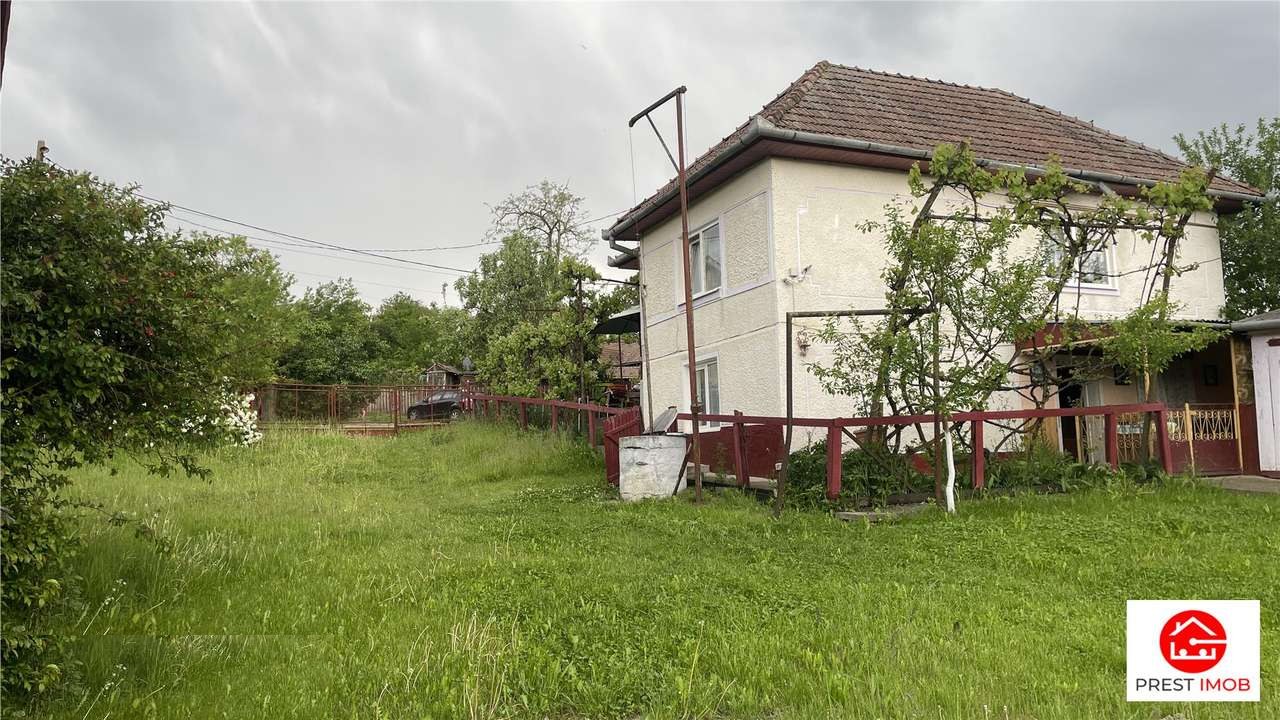 Casă la țară cu 2.500 mp teren și anexe, Ulieș — comuna Râciu — fotografia 2