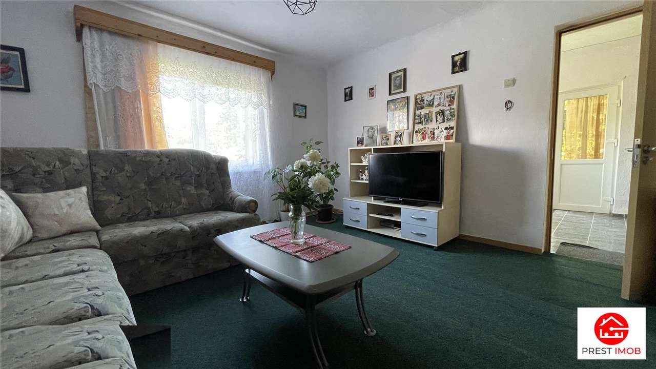 Casă la țară cu 2.500 mp teren și anexe, Ulieș — comuna Râciu — fotografia 8