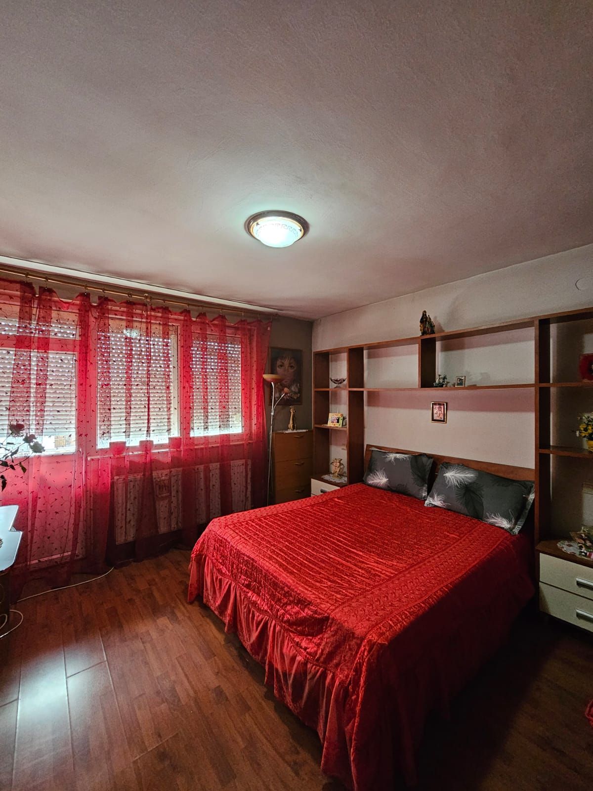 Casa- zona Spitalul nr 1 — fotografia 9