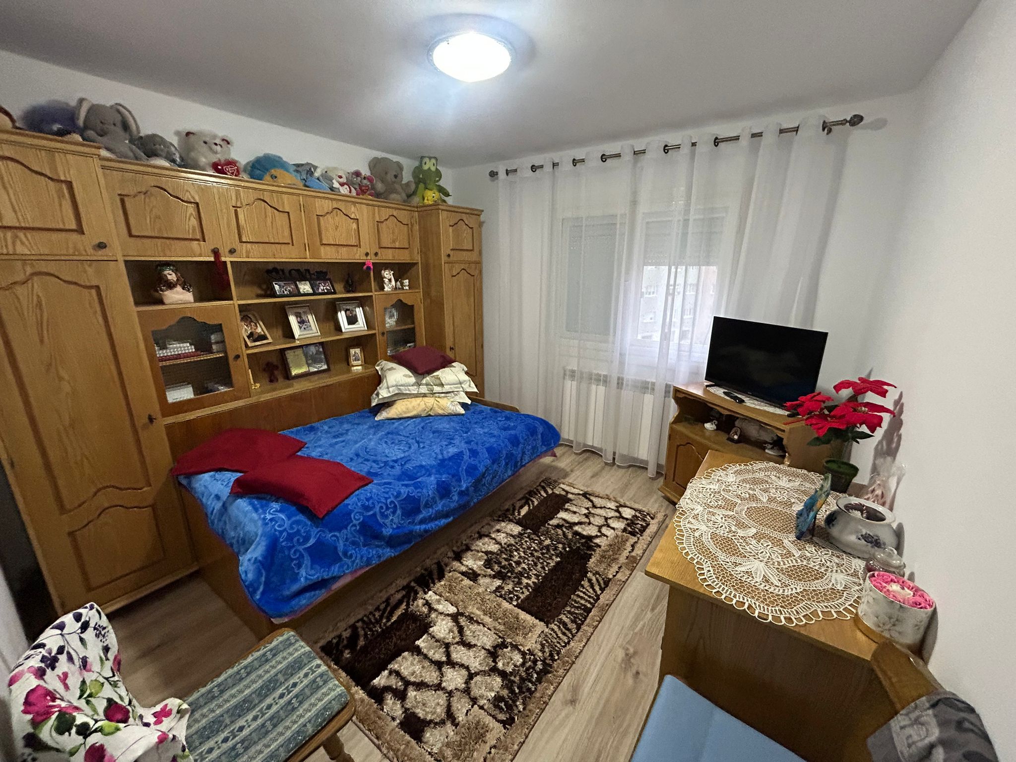 Apartament 2 camere, decomandat - Cugir — fotografia 9