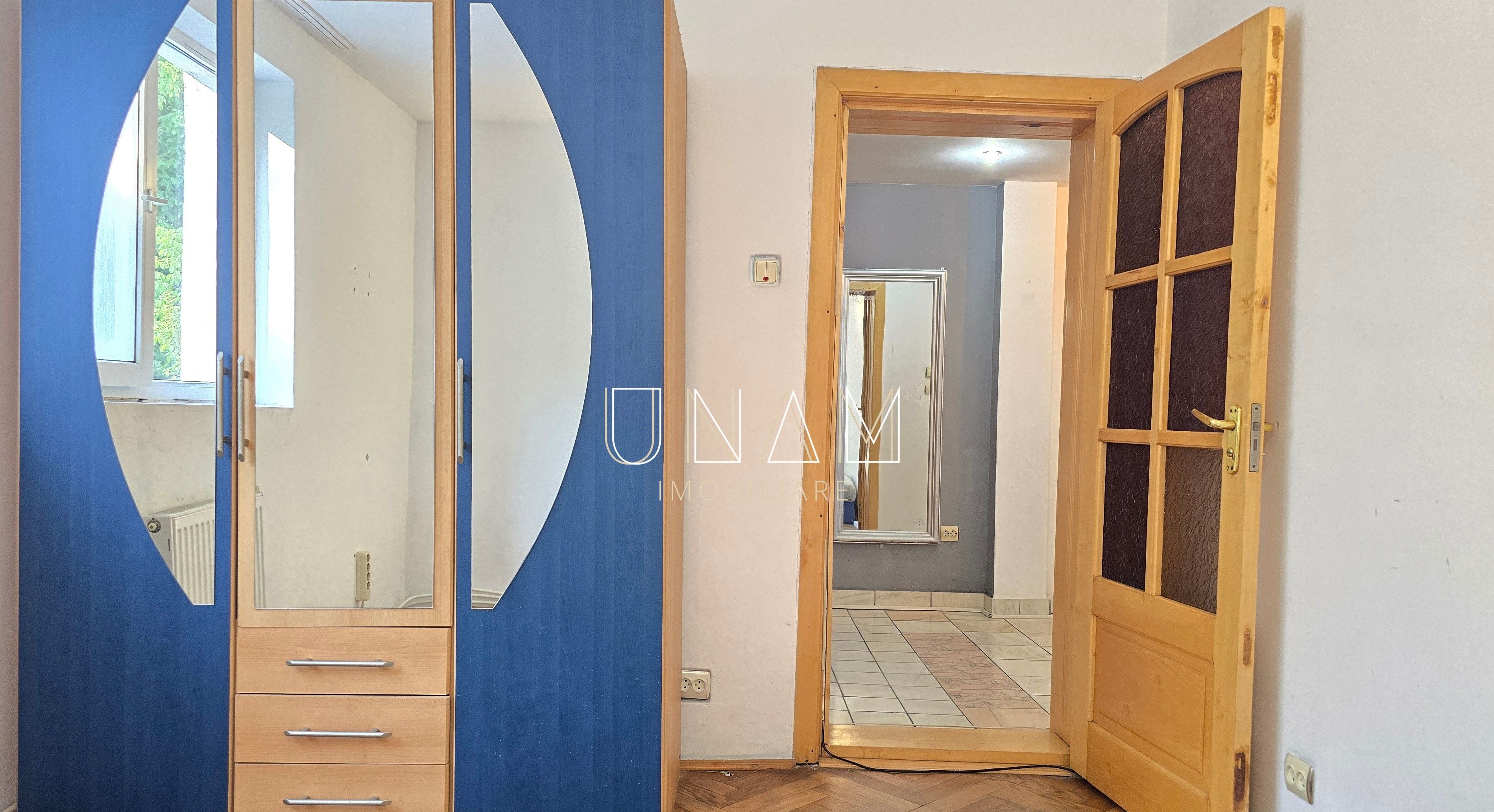 2 camere decomandate | Etaj1 | 55 mp | Triaj - Muzeul Locomotivelor | Resita — fotografia 4