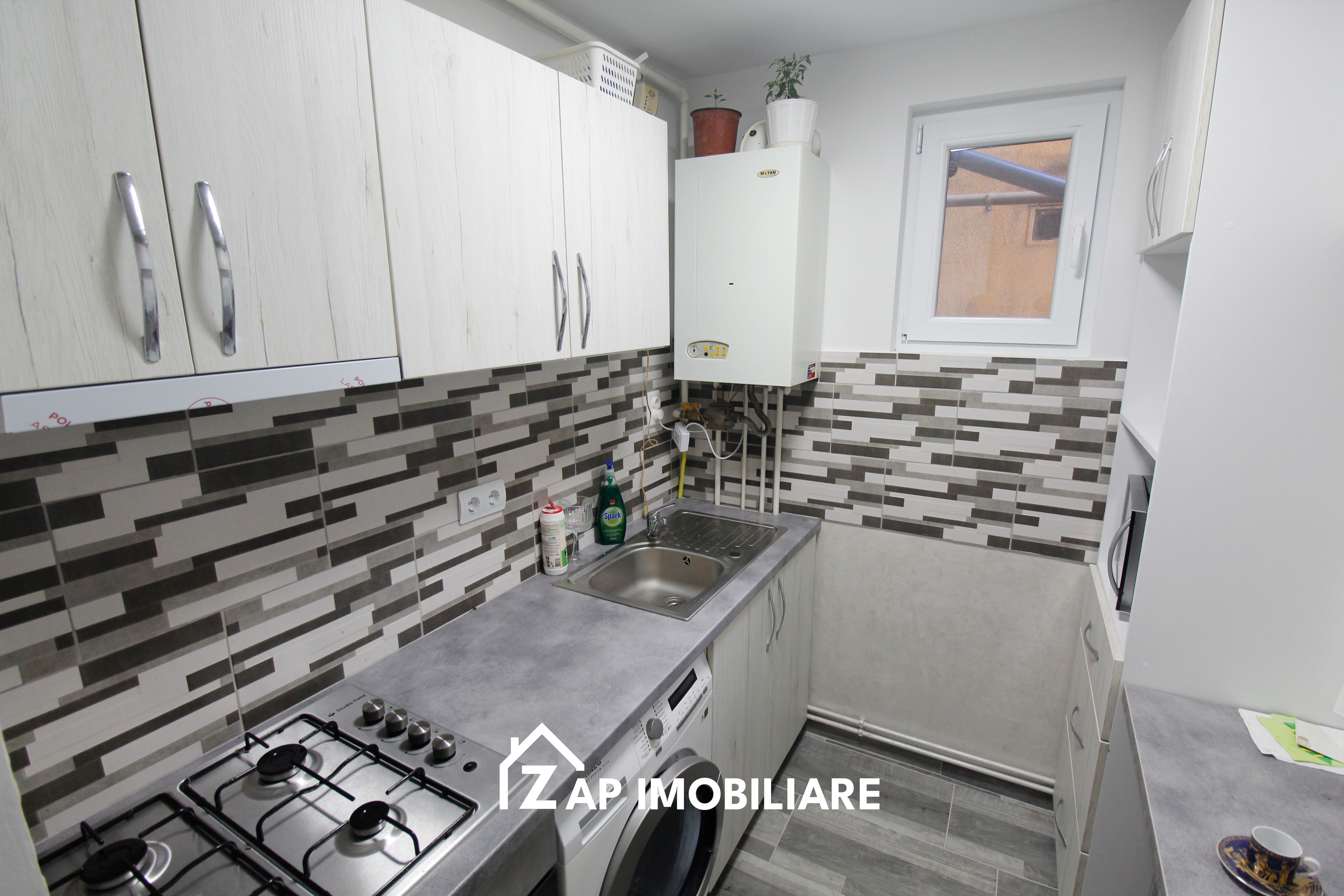 Aleea Savinesti - Ap 2 camere - Renovat complet