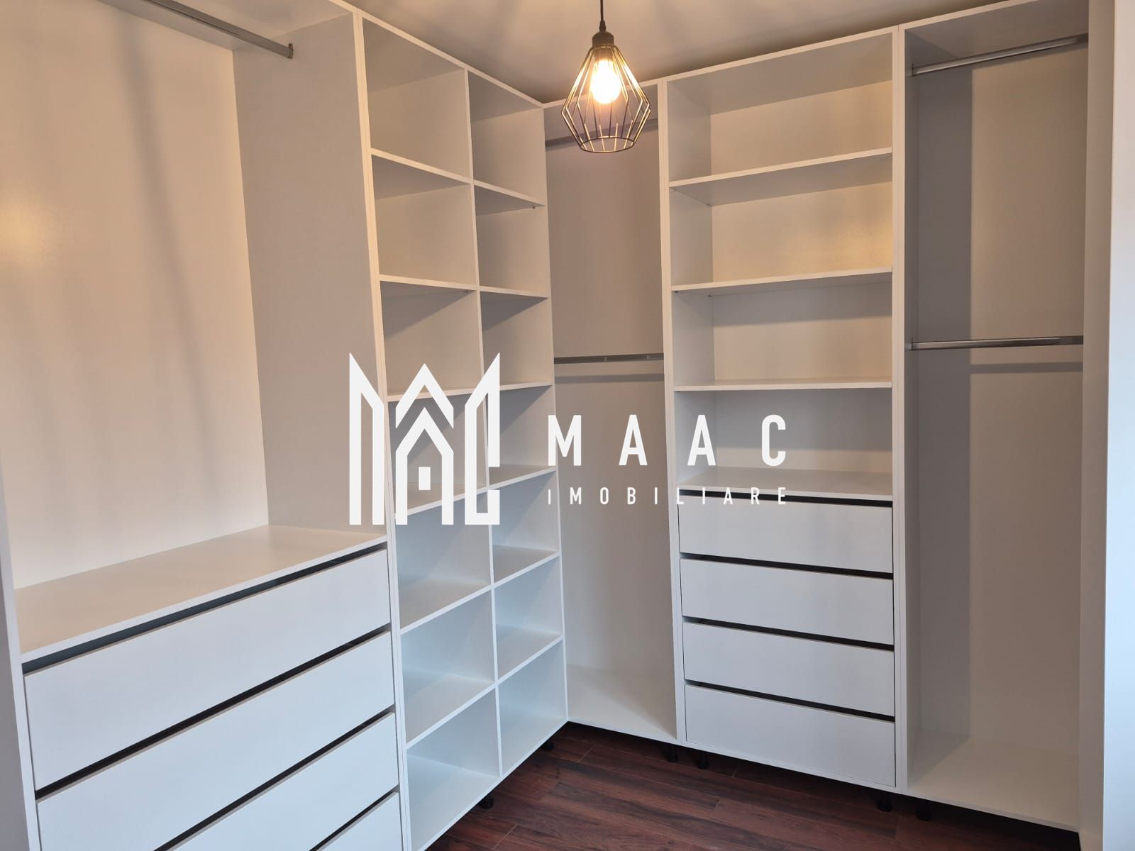Duplex 4 camere I Mobilat I Calea Cisnadiei — fotografia 4