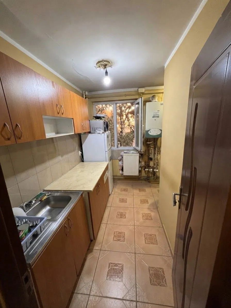 Apartament 3 camere Complexul Studentesc — fotografia 5