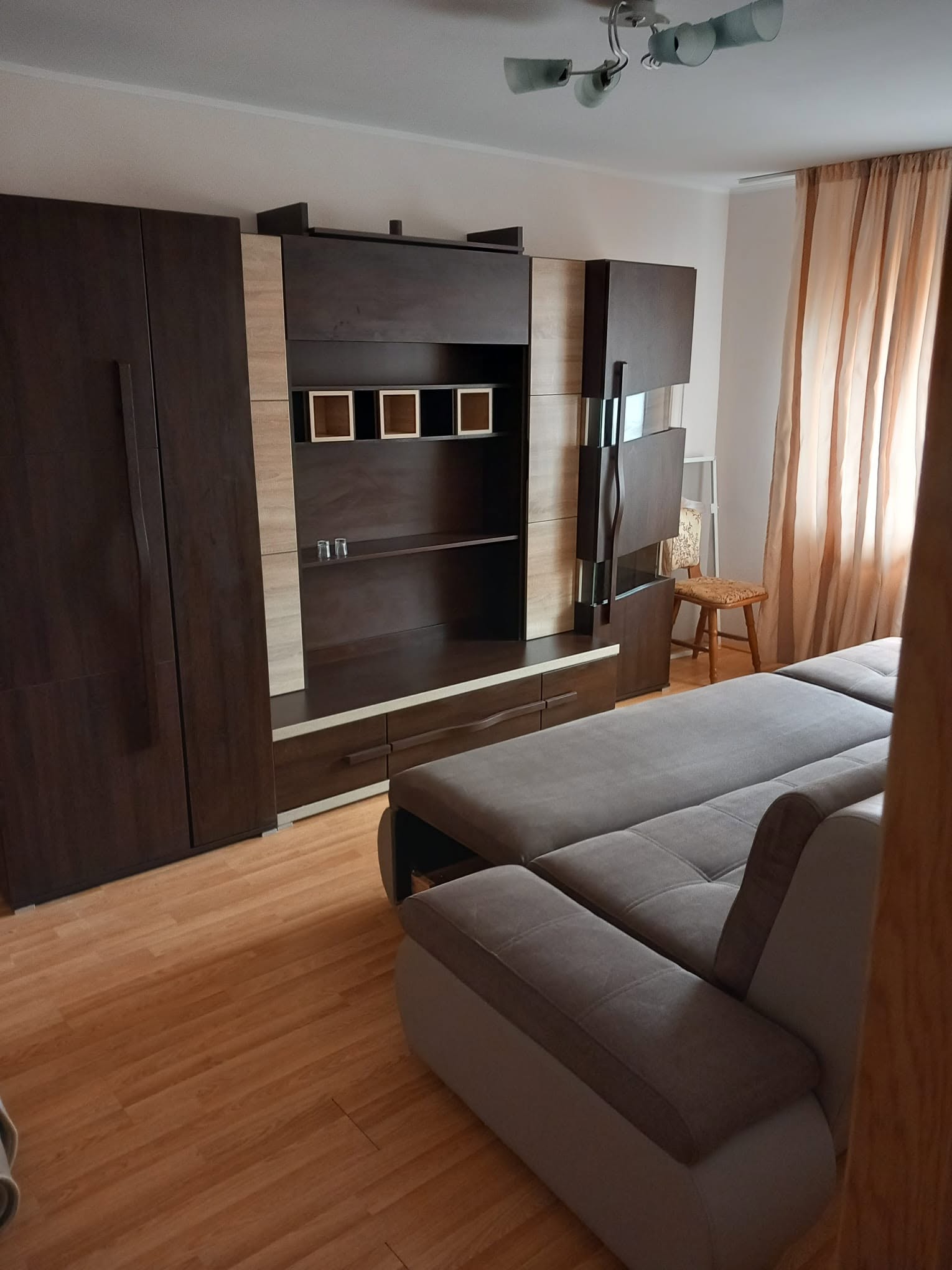 Apartament 3 camere de închiriat – Dumbrava Nord — fotografia 4