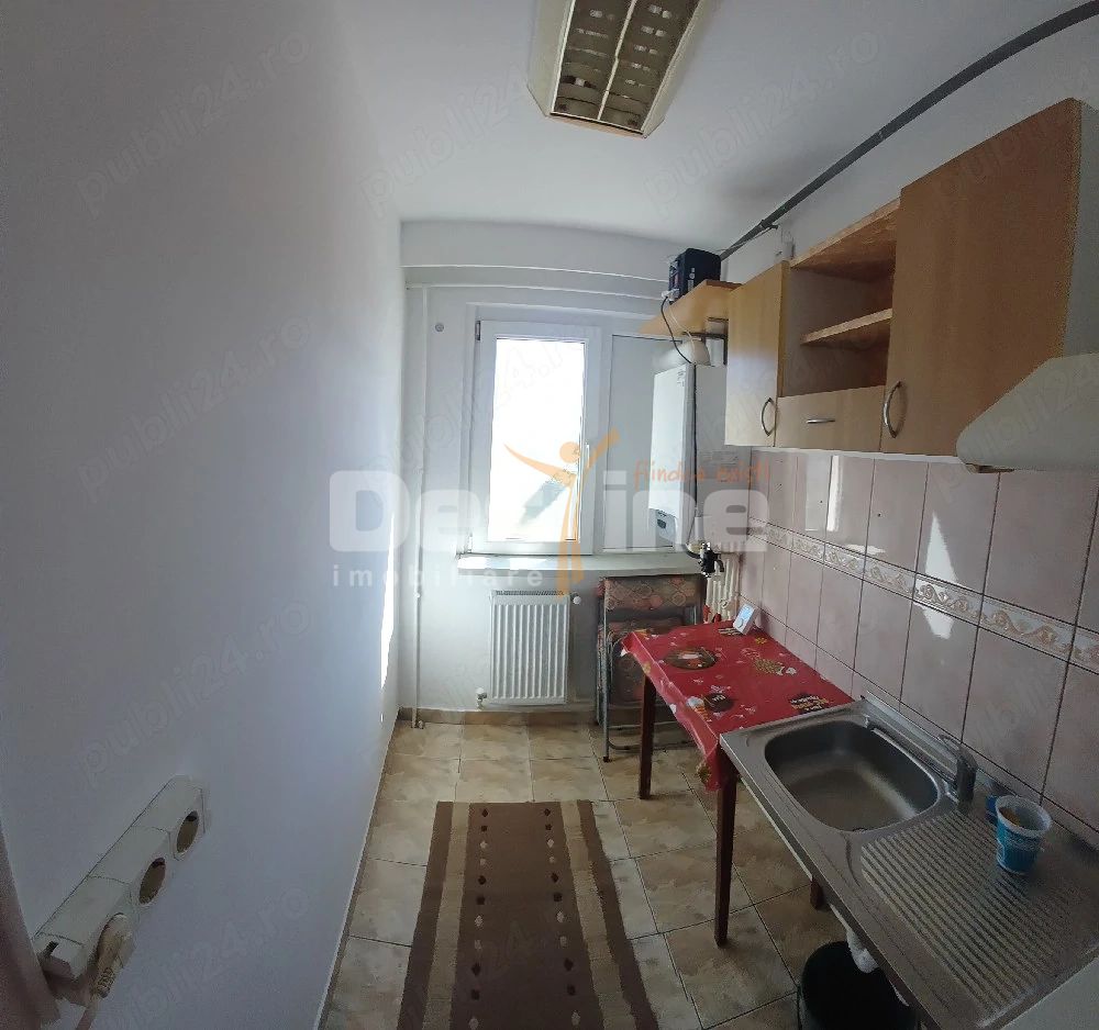 Apartament cu 2 camere de vânzare, zona Casa de Cultură, Constanța — fotografia 4