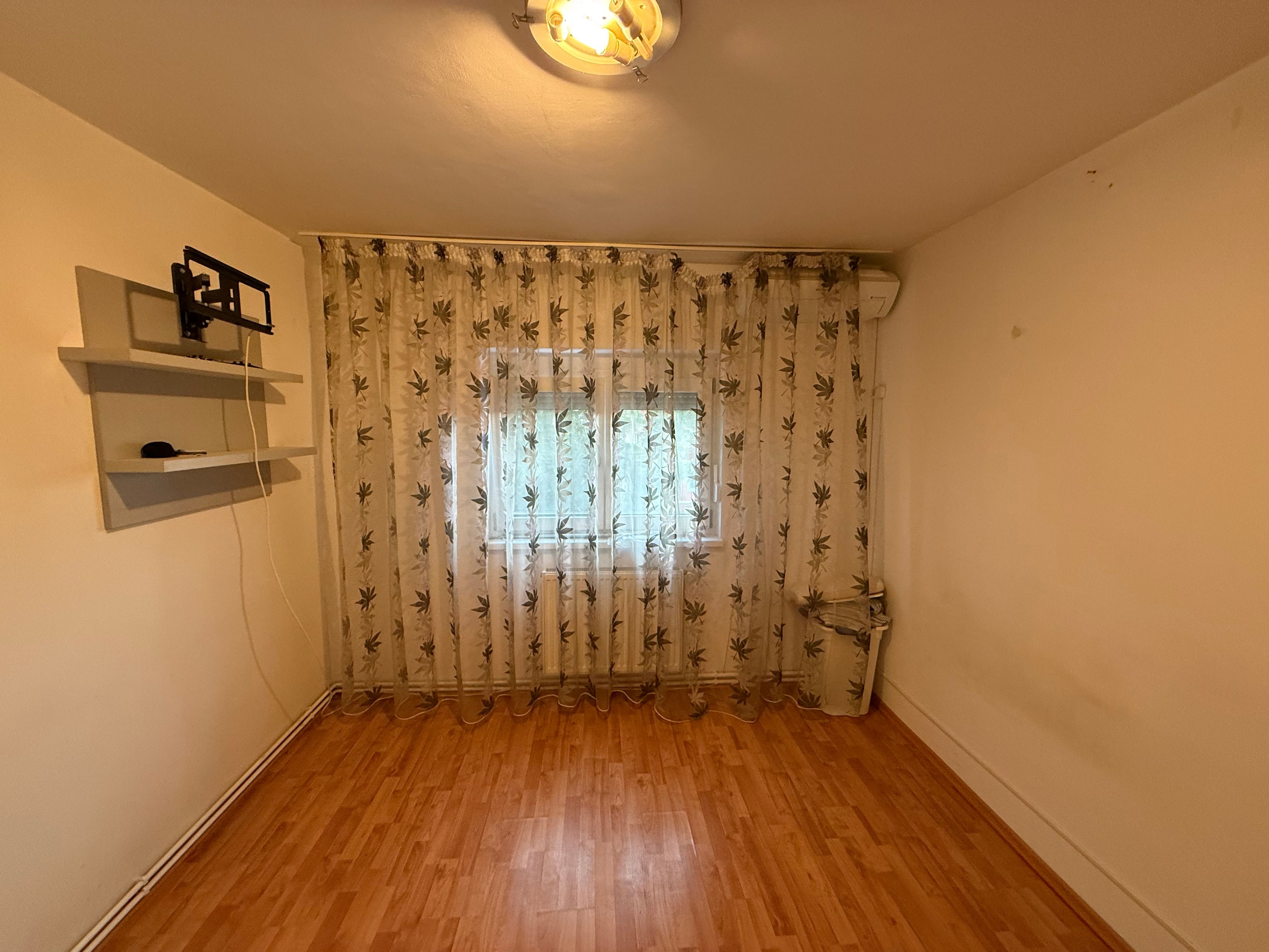 Oportunitate rară - Apartament 2 camere 51 mp-bloc izolat - an 1986 — fotografia 10