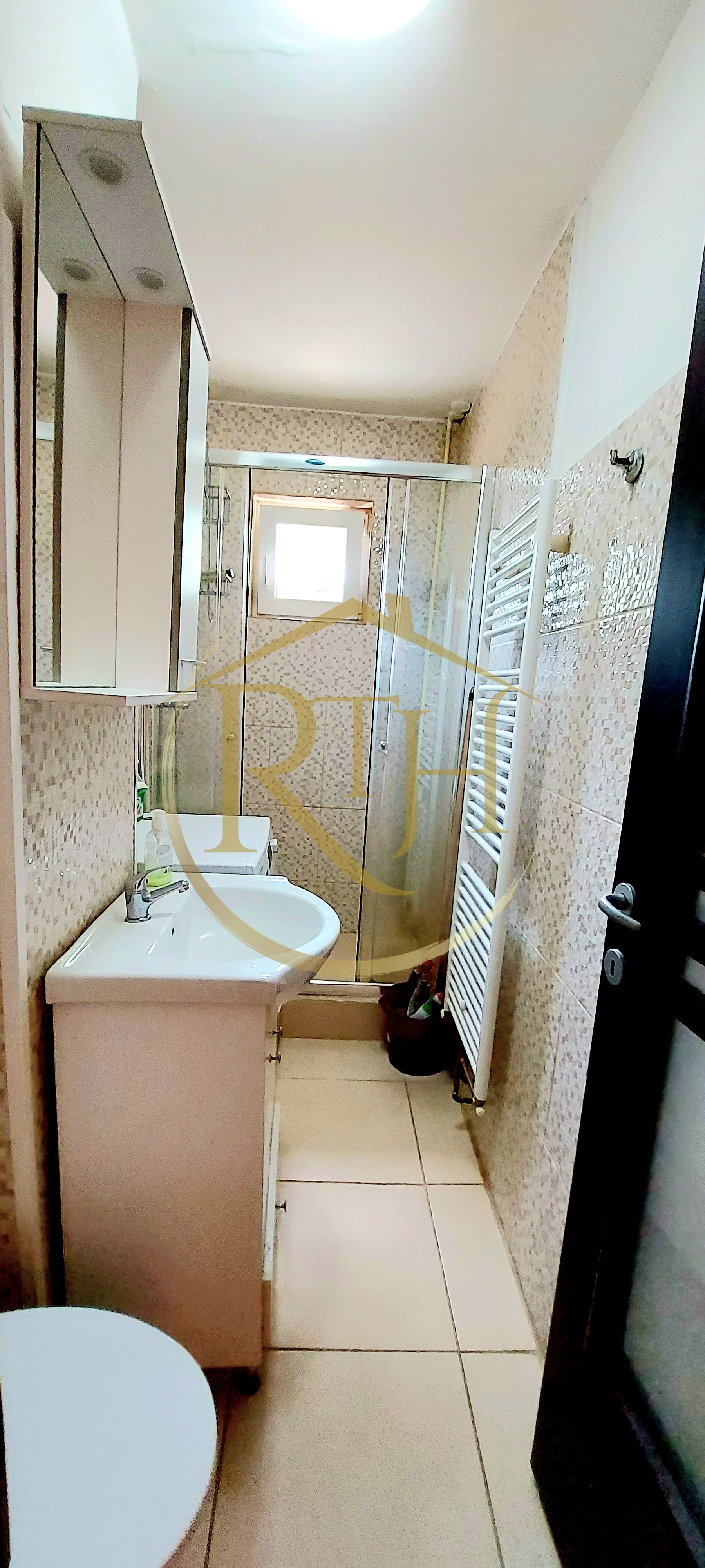 Oferim spre inchiriere, apartament cu 2 camere decomandat, Complex — fotografia 19