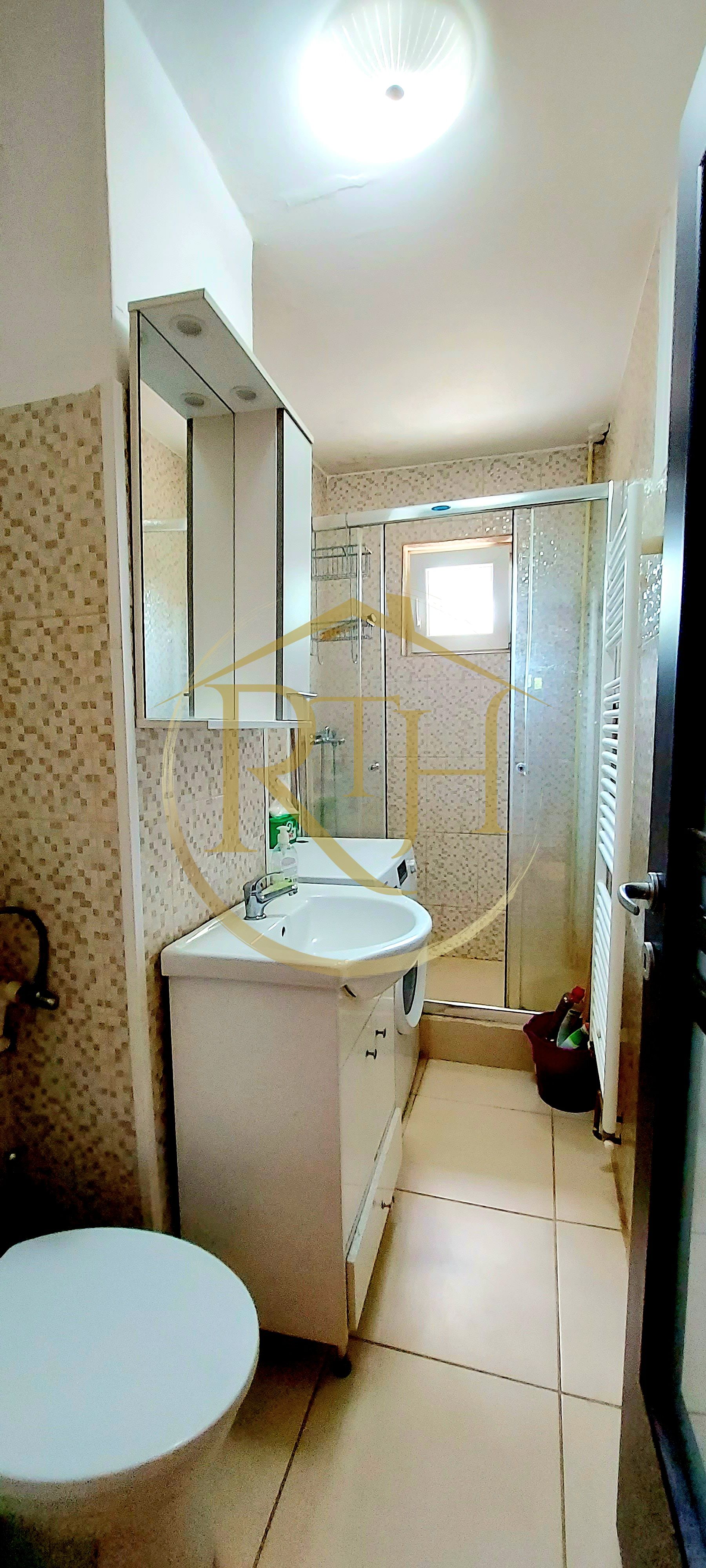 Oferim spre inchiriere, apartament cu 2 camere decomandat, Complex — fotografia 20