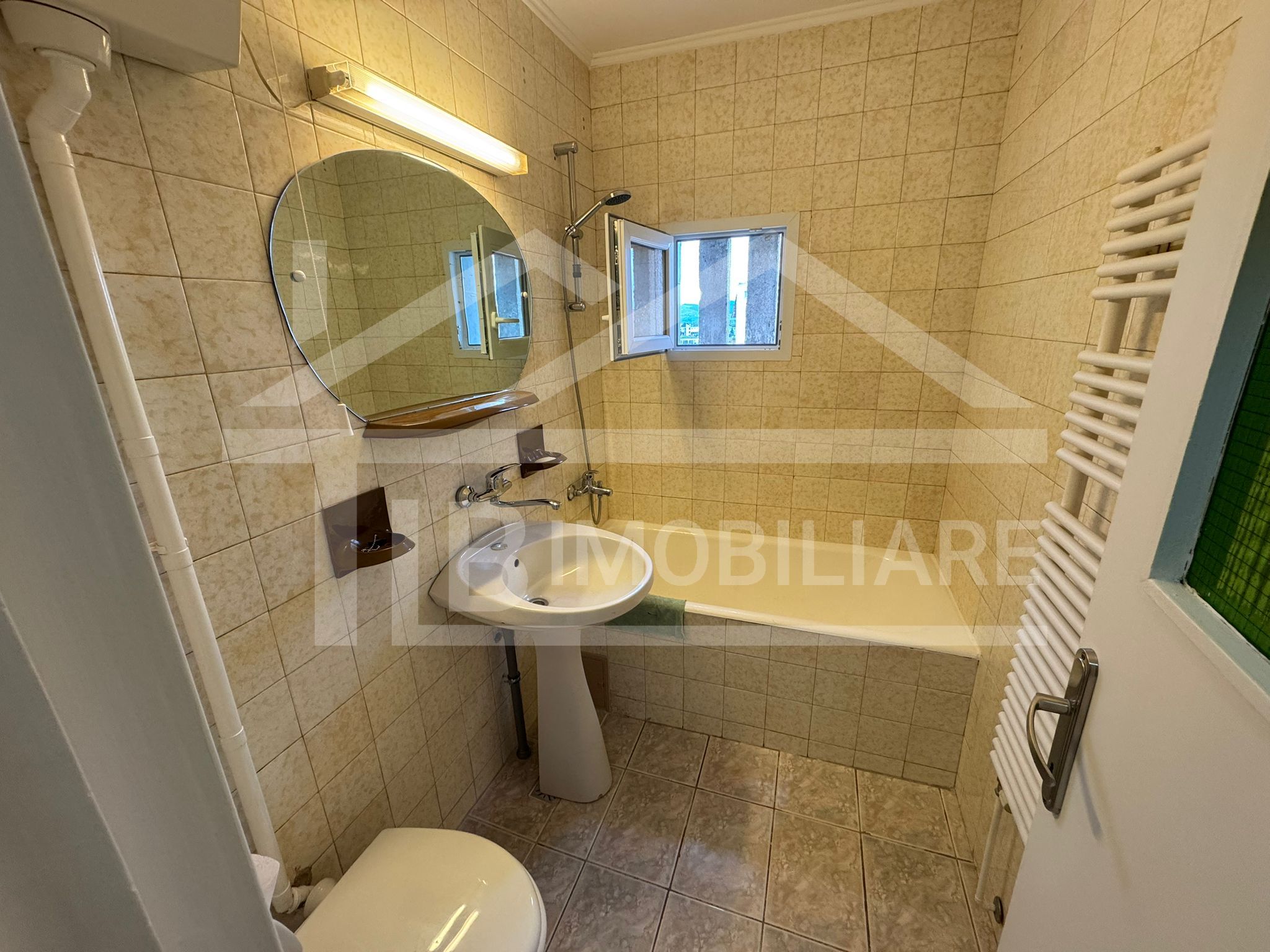 Apartament cu 2 camere, 50mp, Zona Ultracentrala — fotografia 6