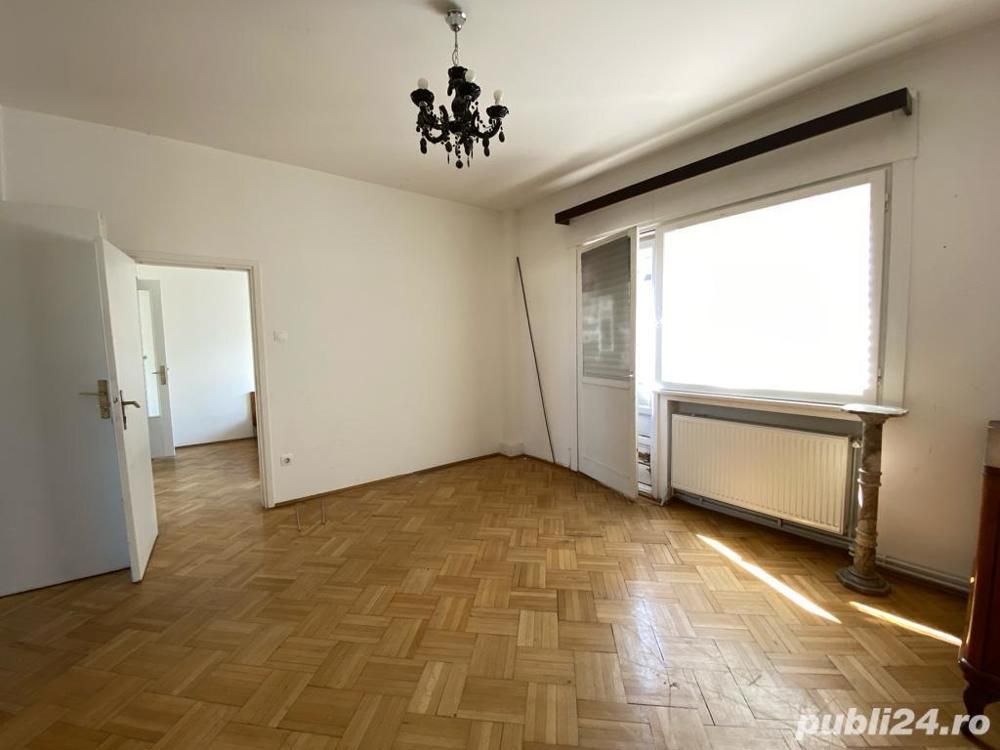 Apartament ultracentral cu vedere superbă, super investiție — fotografia 4