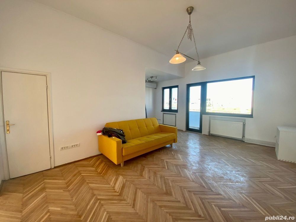 Apartament ultracentral cu vedere superbă, super investiție — fotografia 6