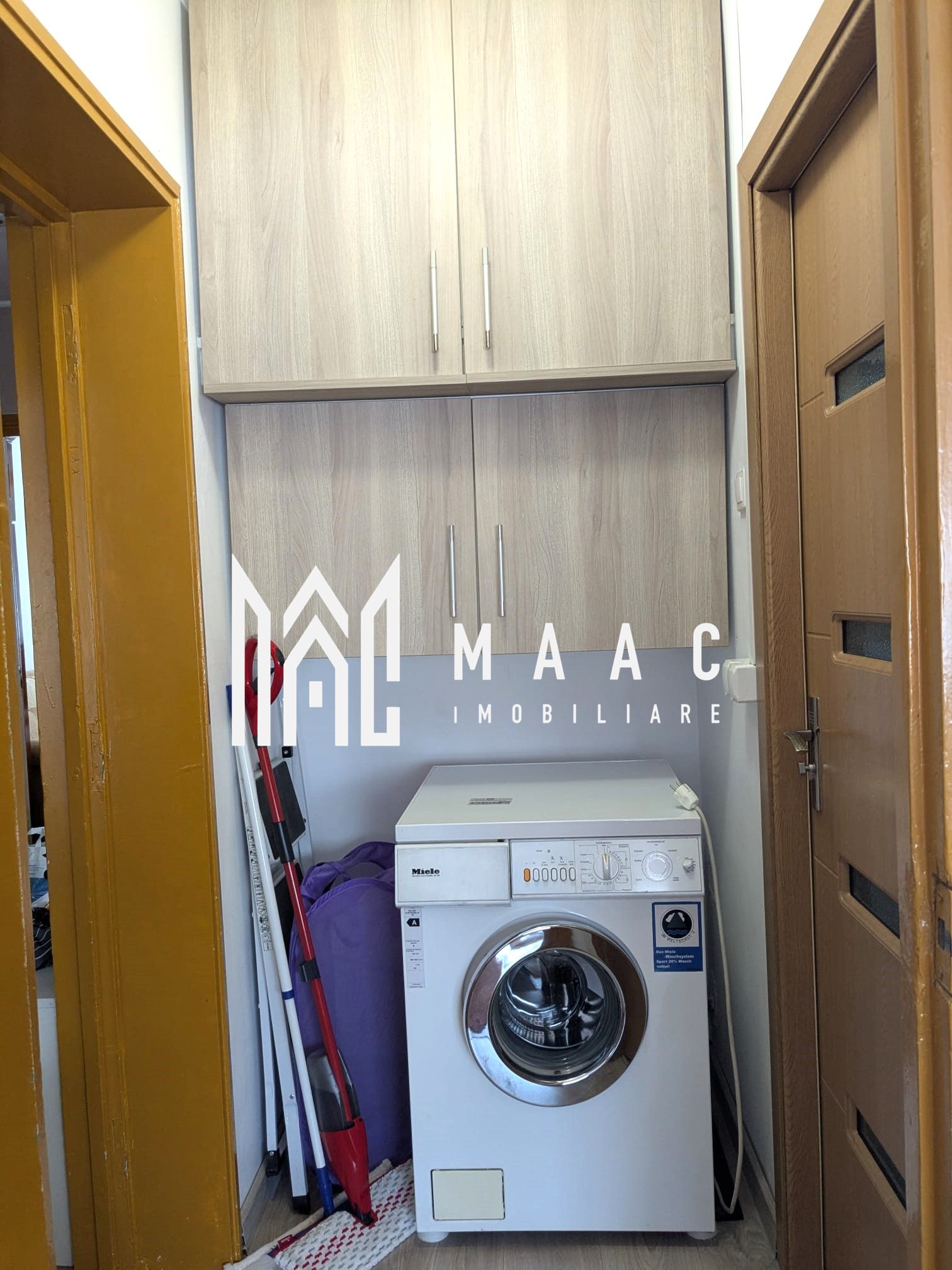 Apartament 3 camere Sibiu decomandat | Central | etaj 1, balcon — fotografia 7
