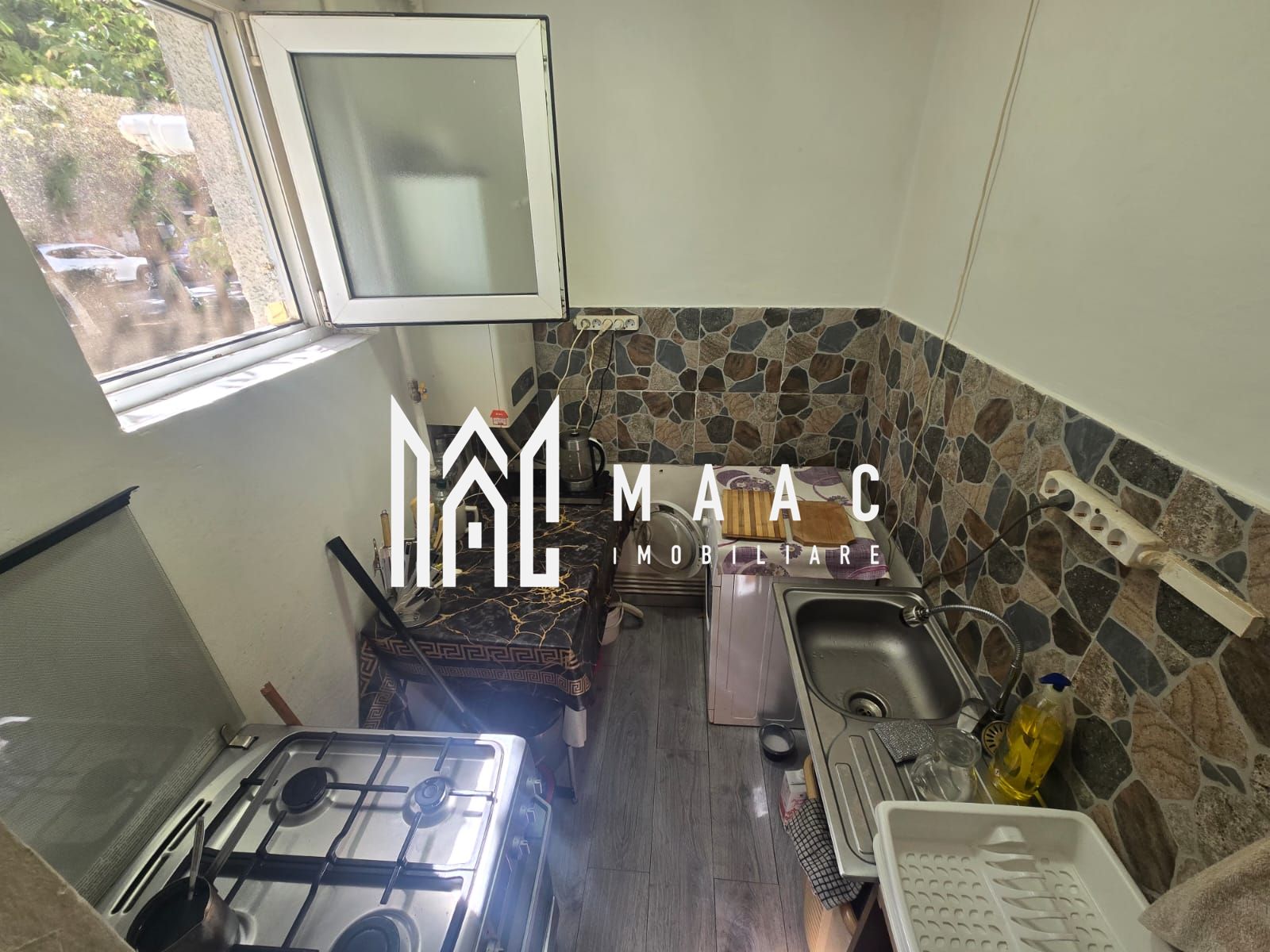 Apartament 2 camere parter Zona Tiglari — fotografia 7