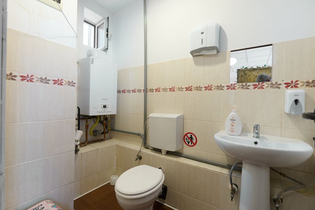 Afacere la cheie -Pitesti-zona Frații Golești-B-dul Republicii! — fotografia 8