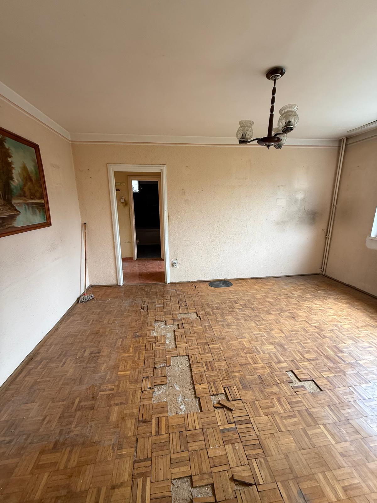 Apartament 3 camere, Zona Areni