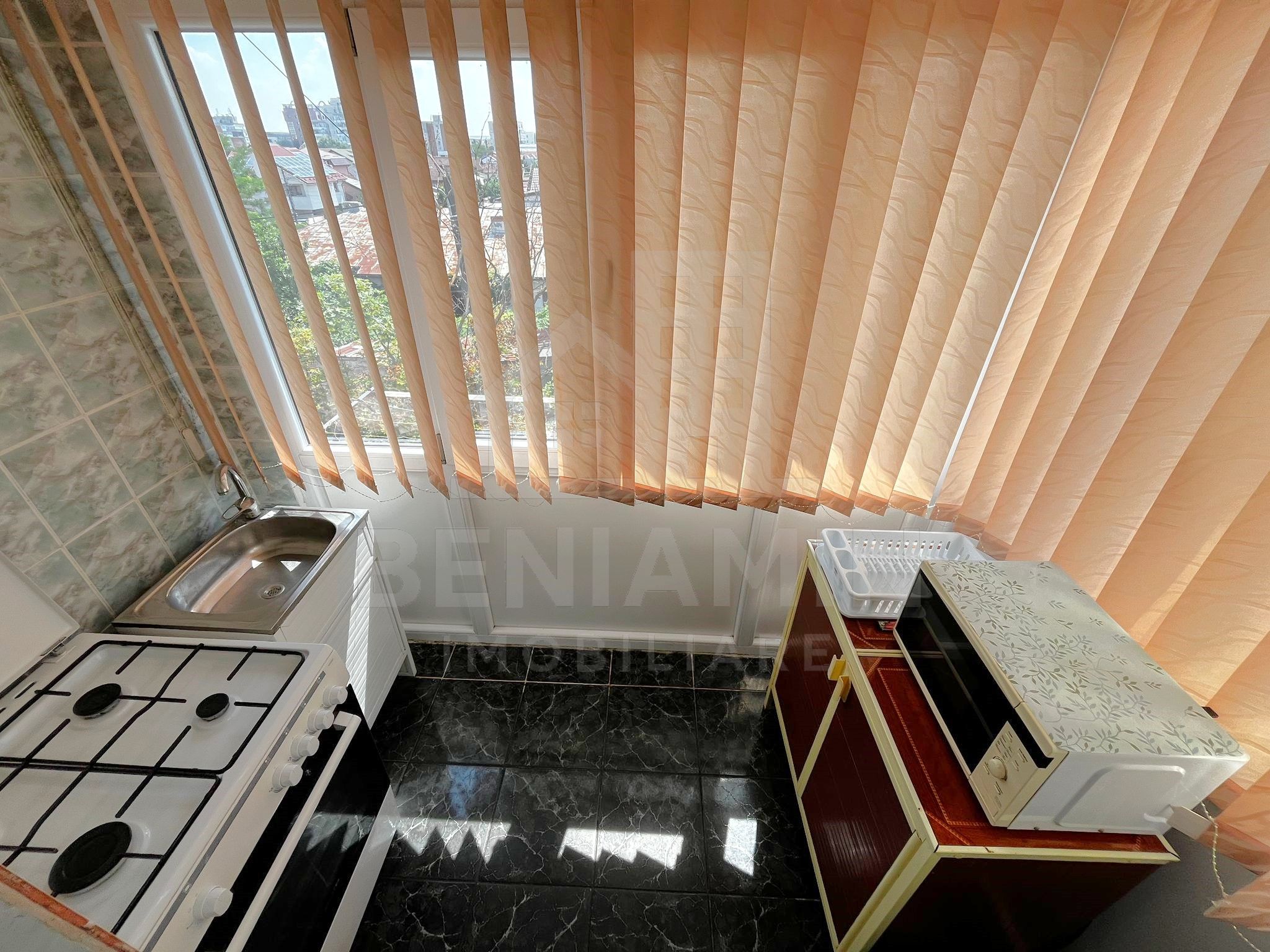 Apartament-2 Camere-Decomandat-Etajul 2-Mobilat-Utilat-CV9-Catedrala — fotografia 5