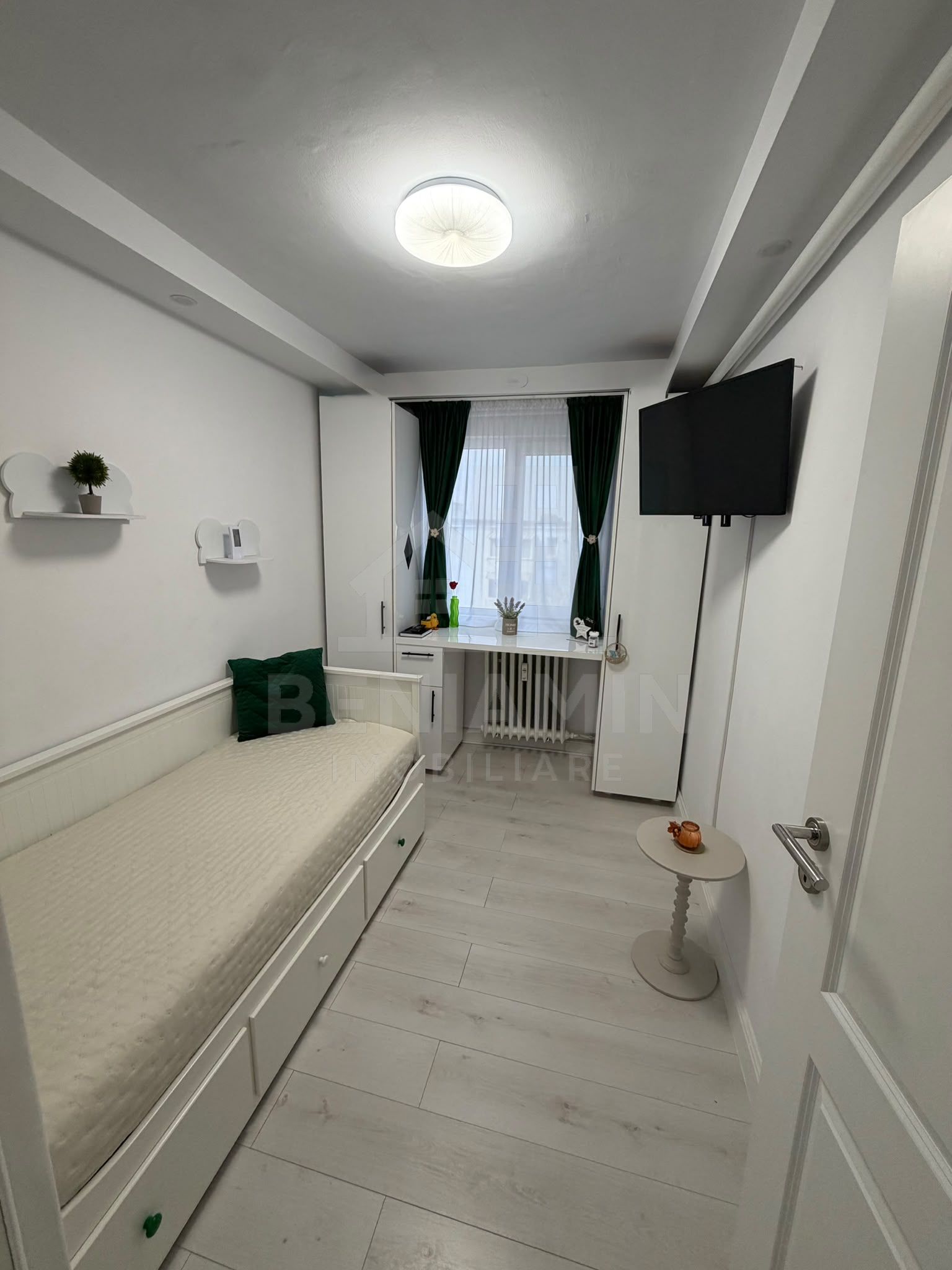 3 camere Valea Rosie Scoala 29 avand 45MP — fotografia 6