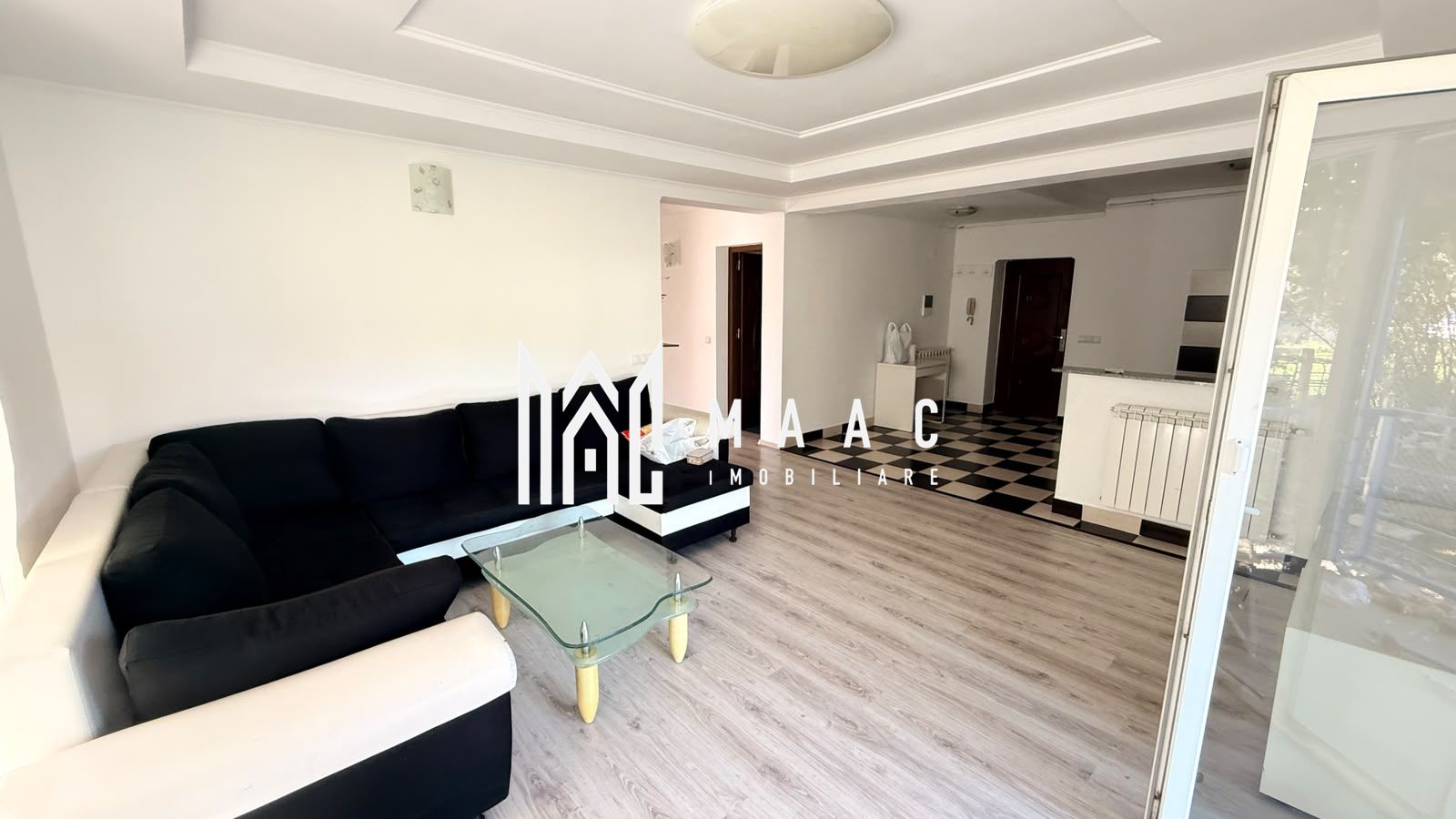 APARTAMENT 3 CAMERE CU GRADINA PROPRIE IN CISNADIE | 78mp /parcare — fotografia 4