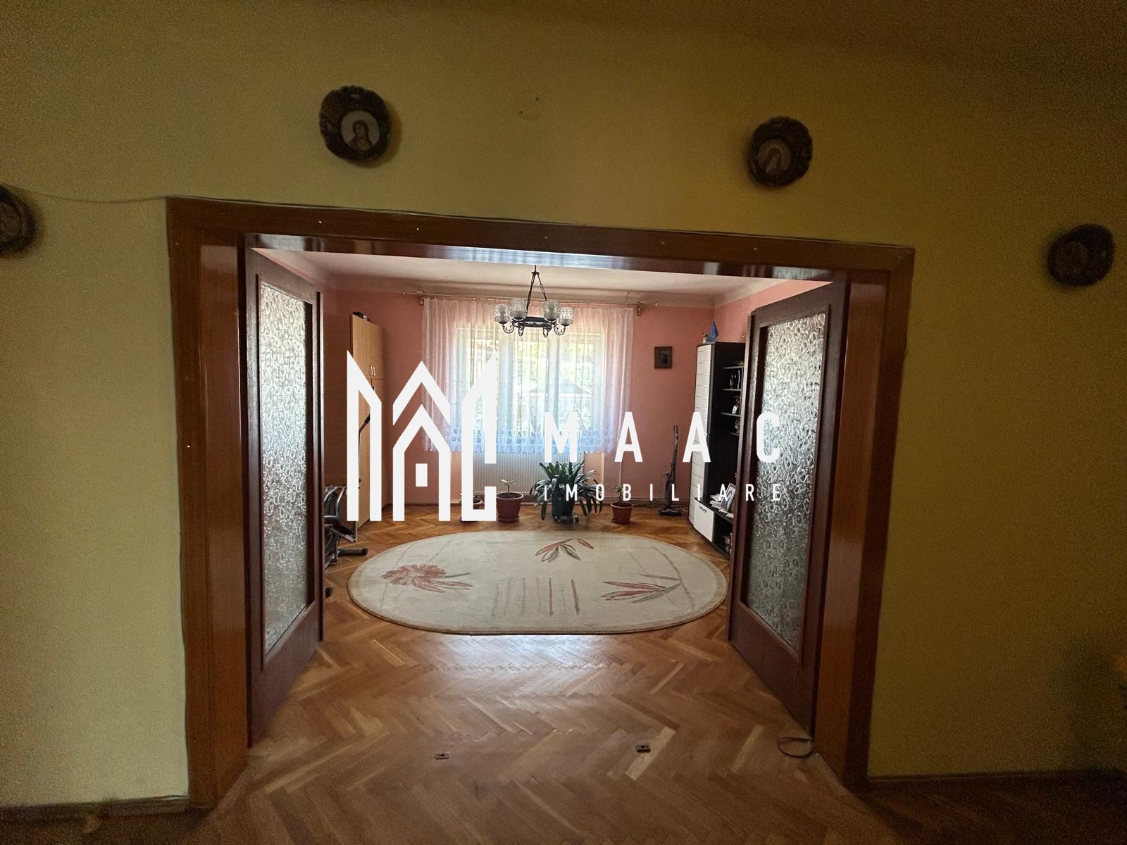 Apartament La Vila I 3 Camere I Etaj 1 I Garaj I Strand