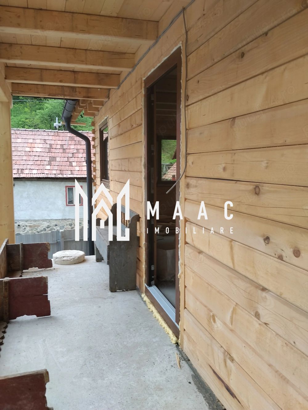 Casă nouă din lemn | Curte generoasă | Rășinari