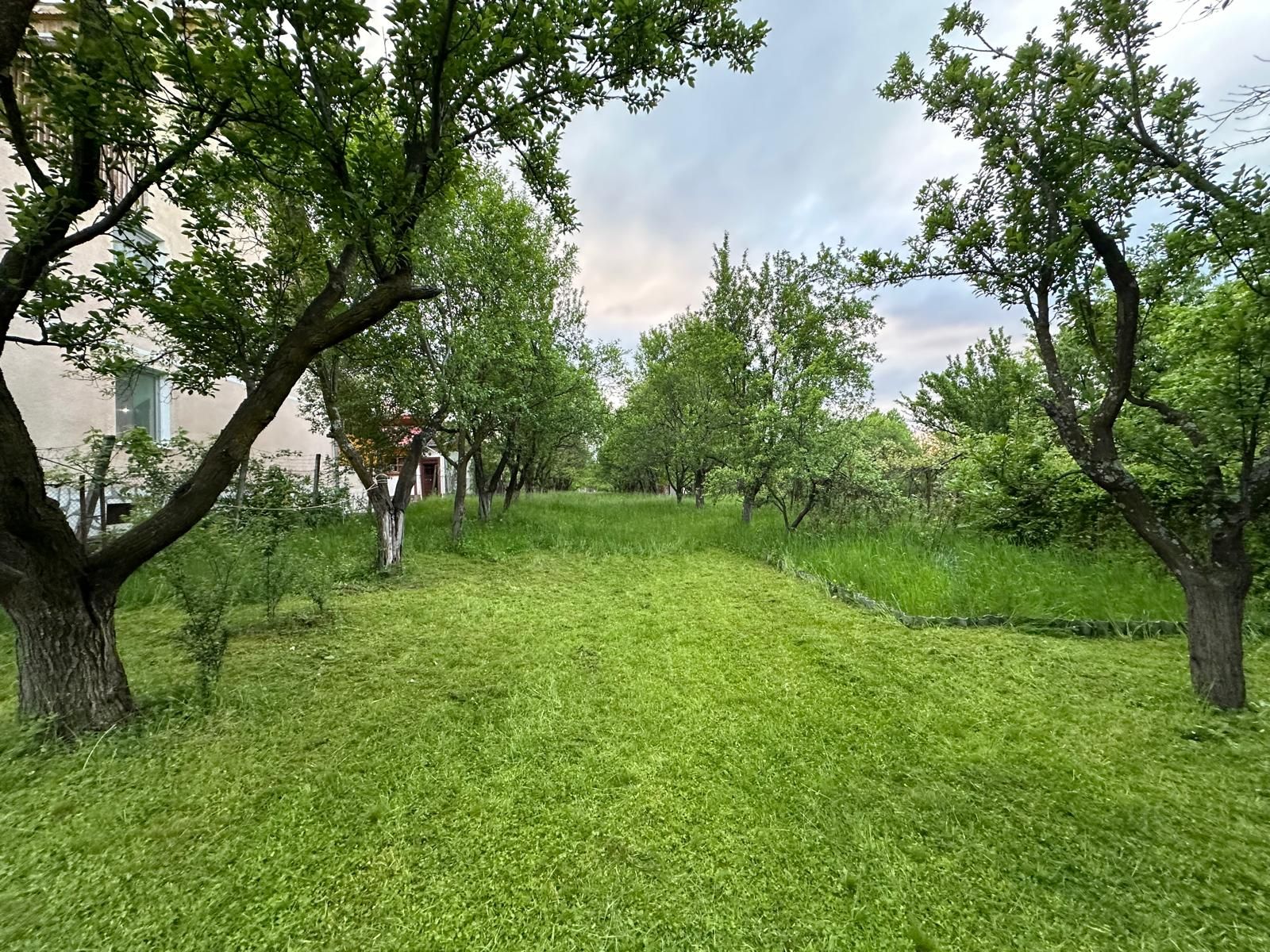 Teren intravilan 1915mp de vanzare zona Tocile Sibiu 16,5m deschidere — fotografia 4
