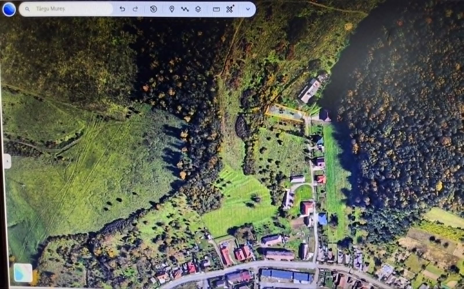 Teren Intravilan 1000 mp.utilităti langa teren,Targu Mures