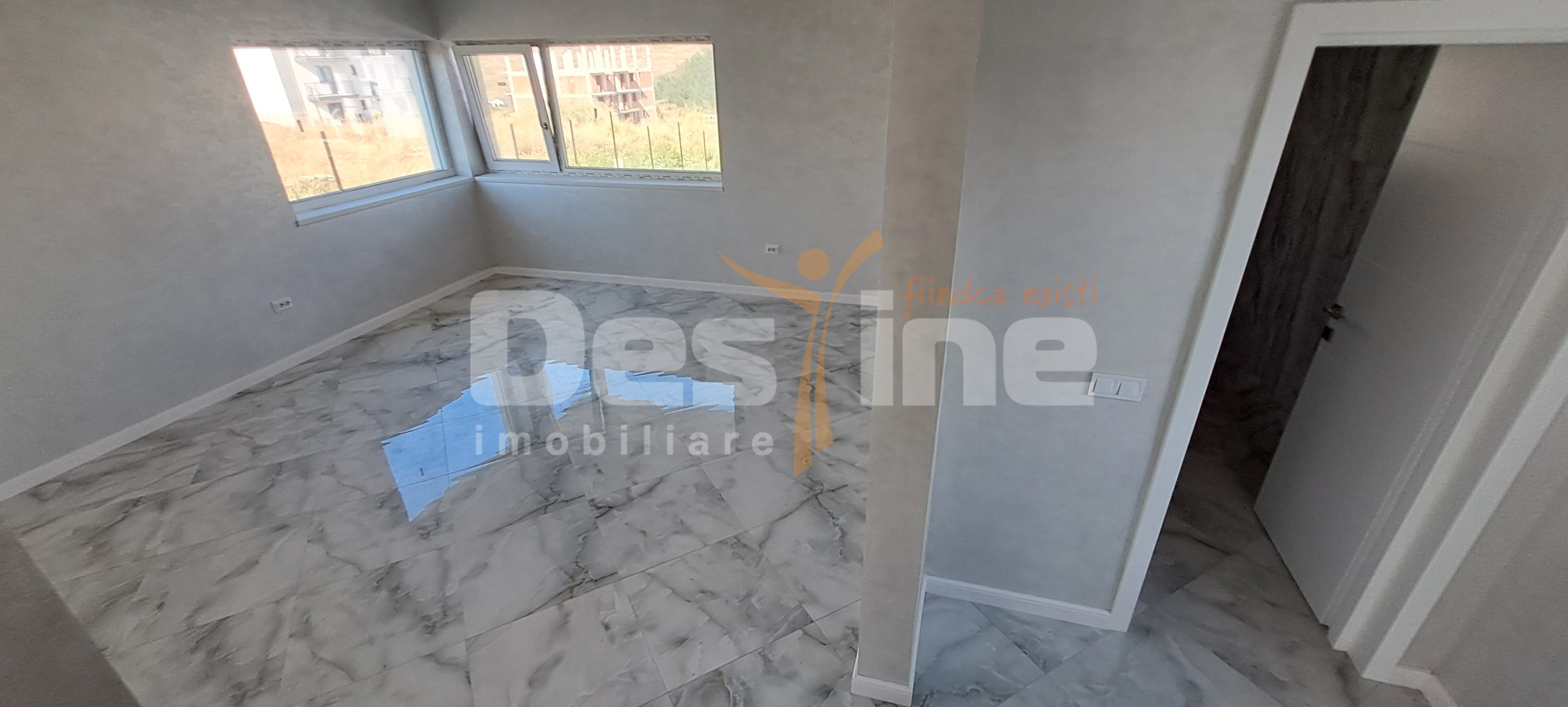 Casă individuală cu 4 camere și teren de 450 mp – Rediu — fotografia 12