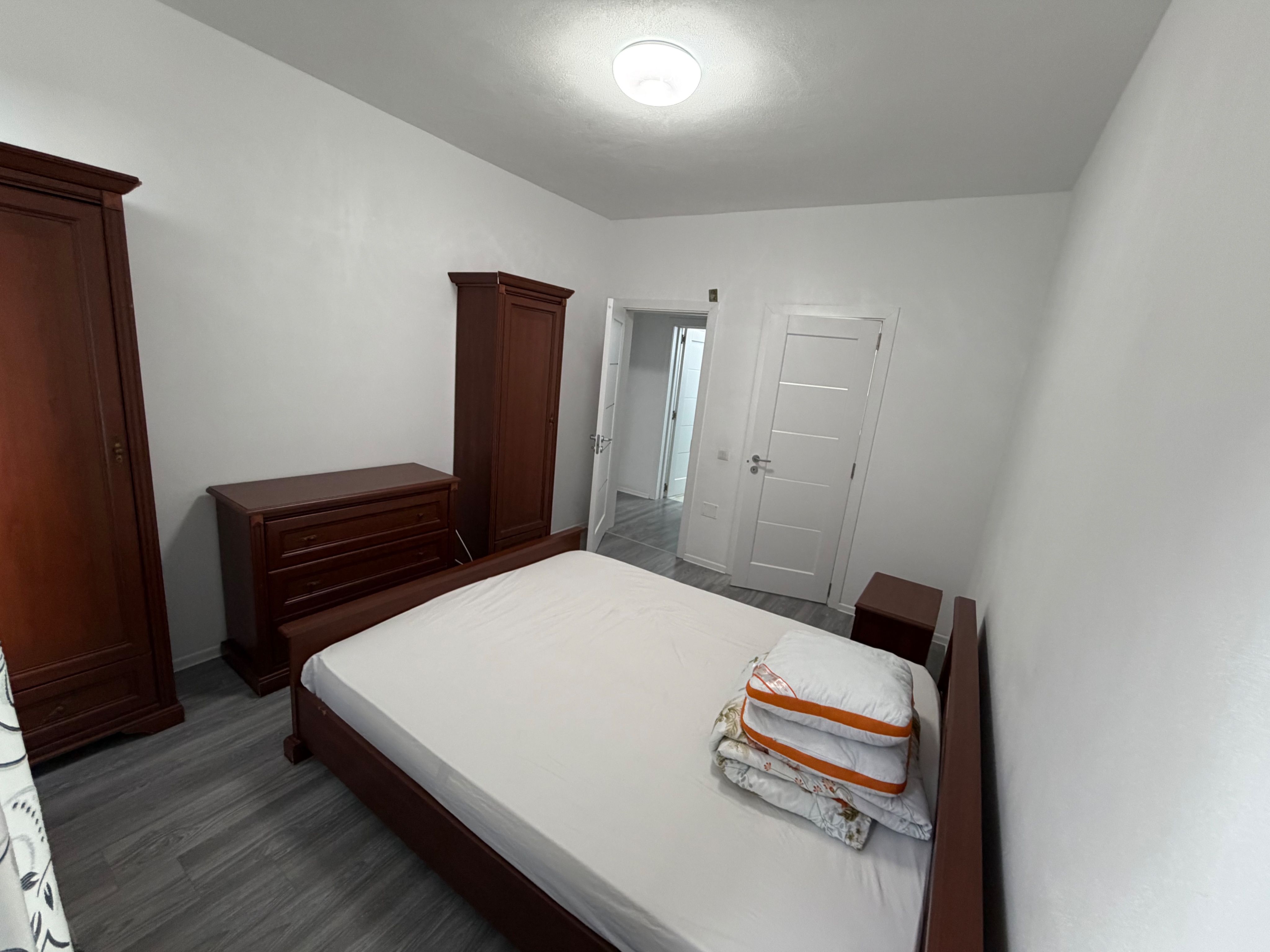 Apartament 3 camere de inchiriat - zona Arex — fotografia 9