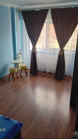 Apartament decomandat cu 2 camere, centrală proprie – zona Modern — fotografia 3
