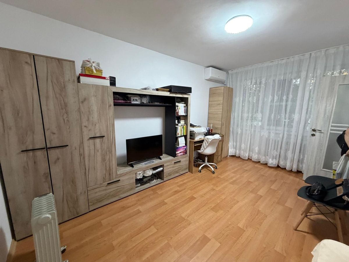 Garsoniera zona Ozana - Ciucea